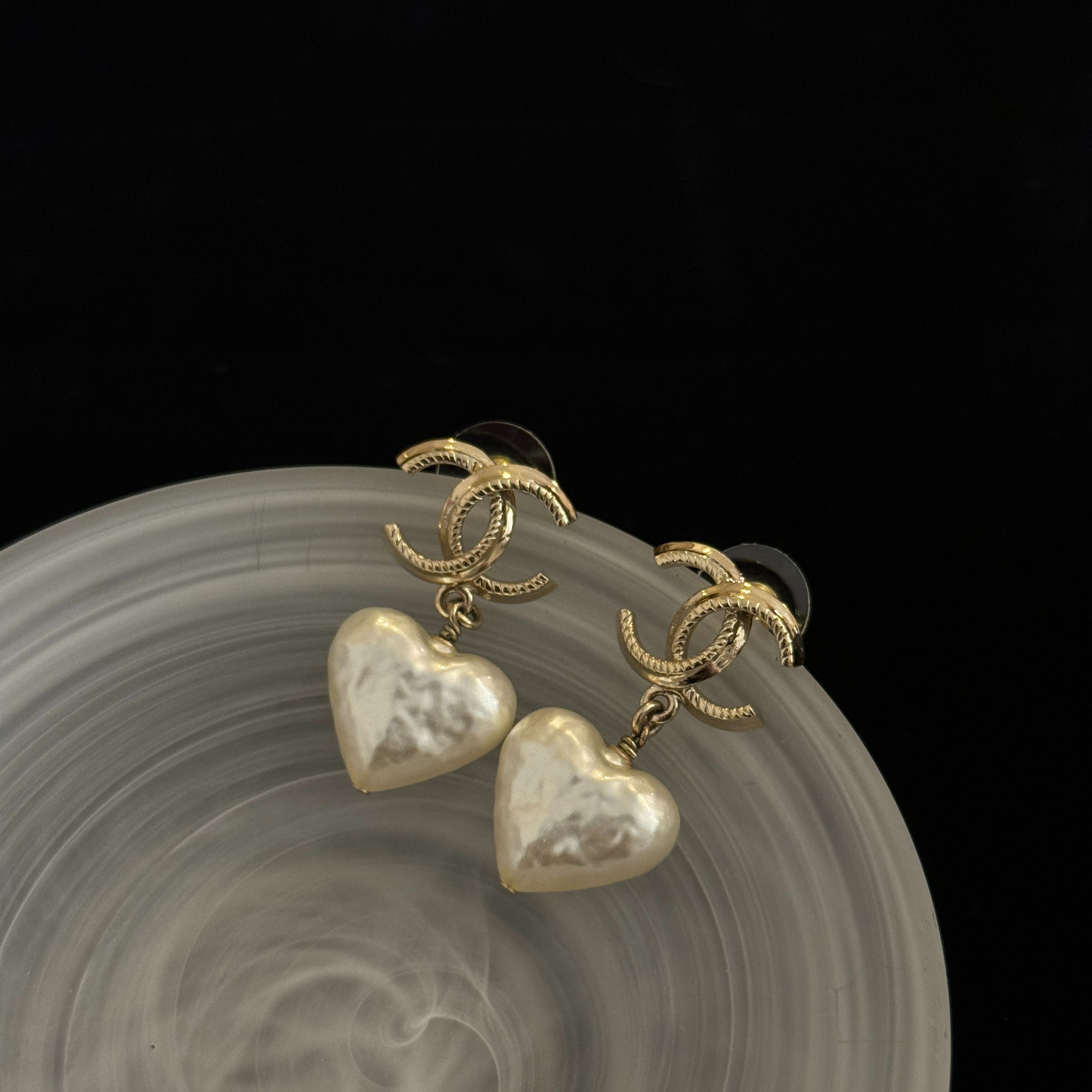 C Double C heart pearl pendant earrings