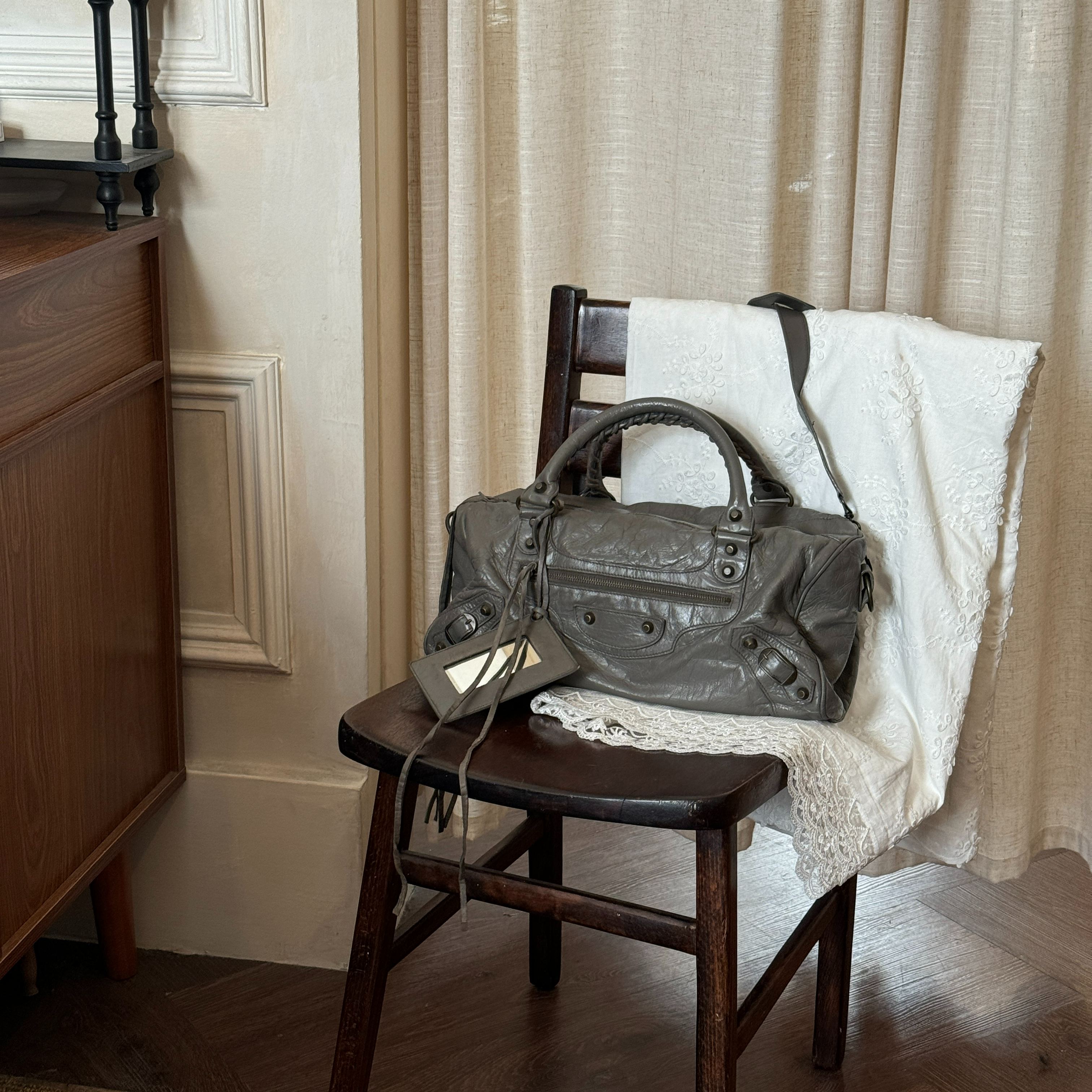 B Pillow Motorcycle Bag
