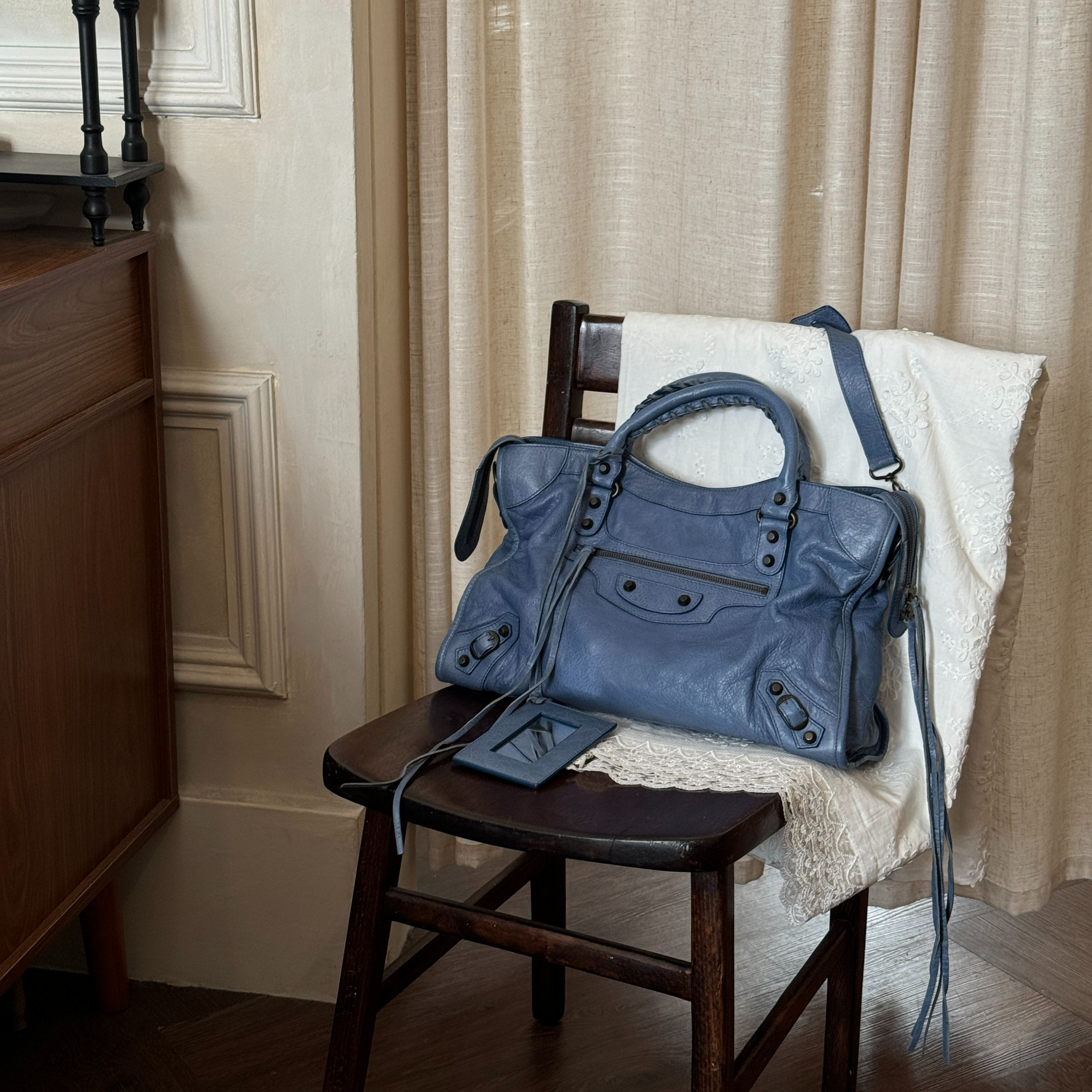 B Blue Motorcycle Bag