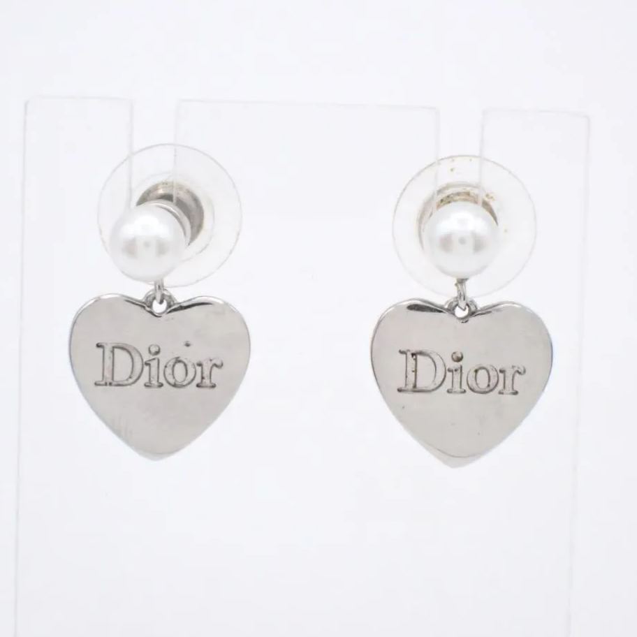 D Heart-Shaped Earrings