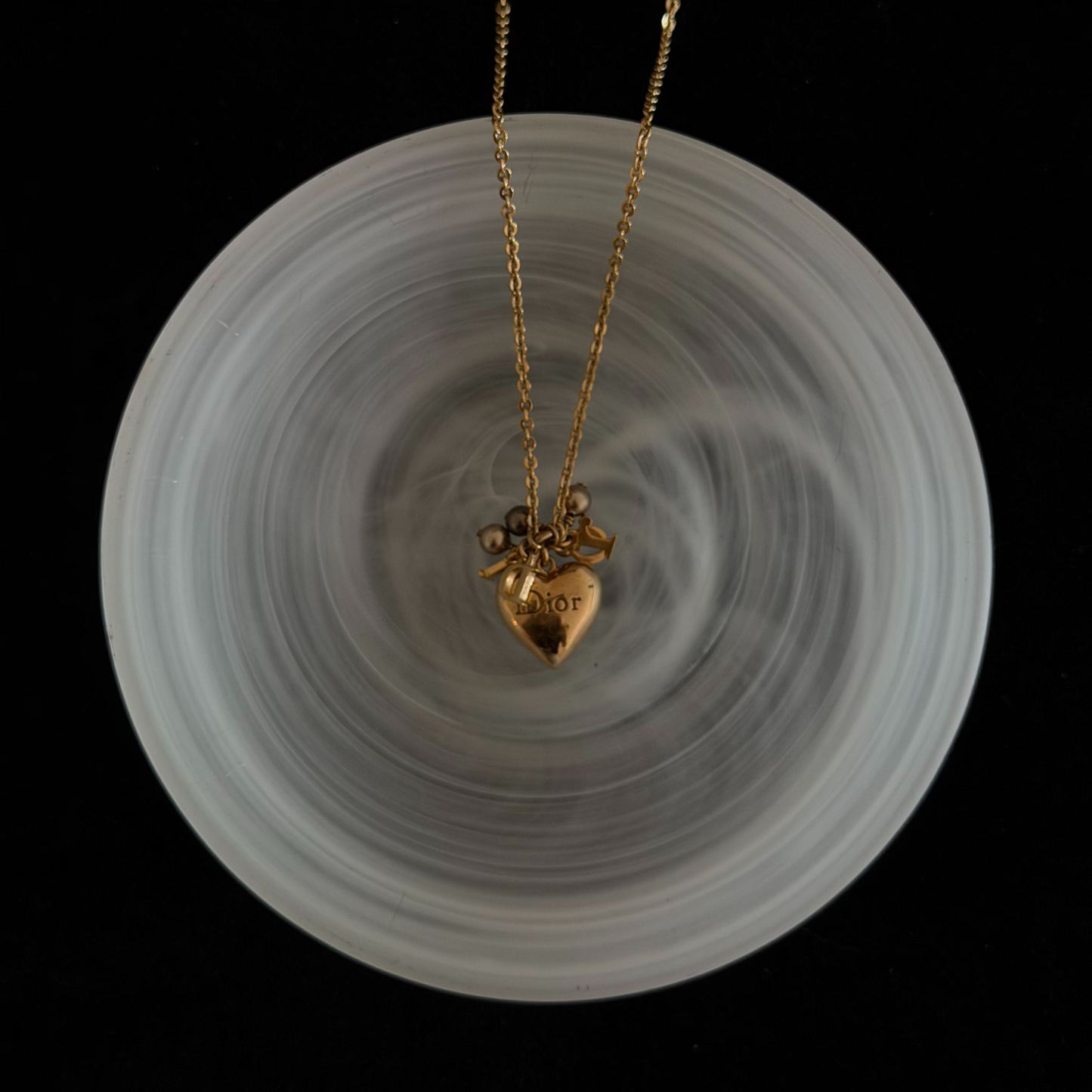 D Heart cooling gold necklace