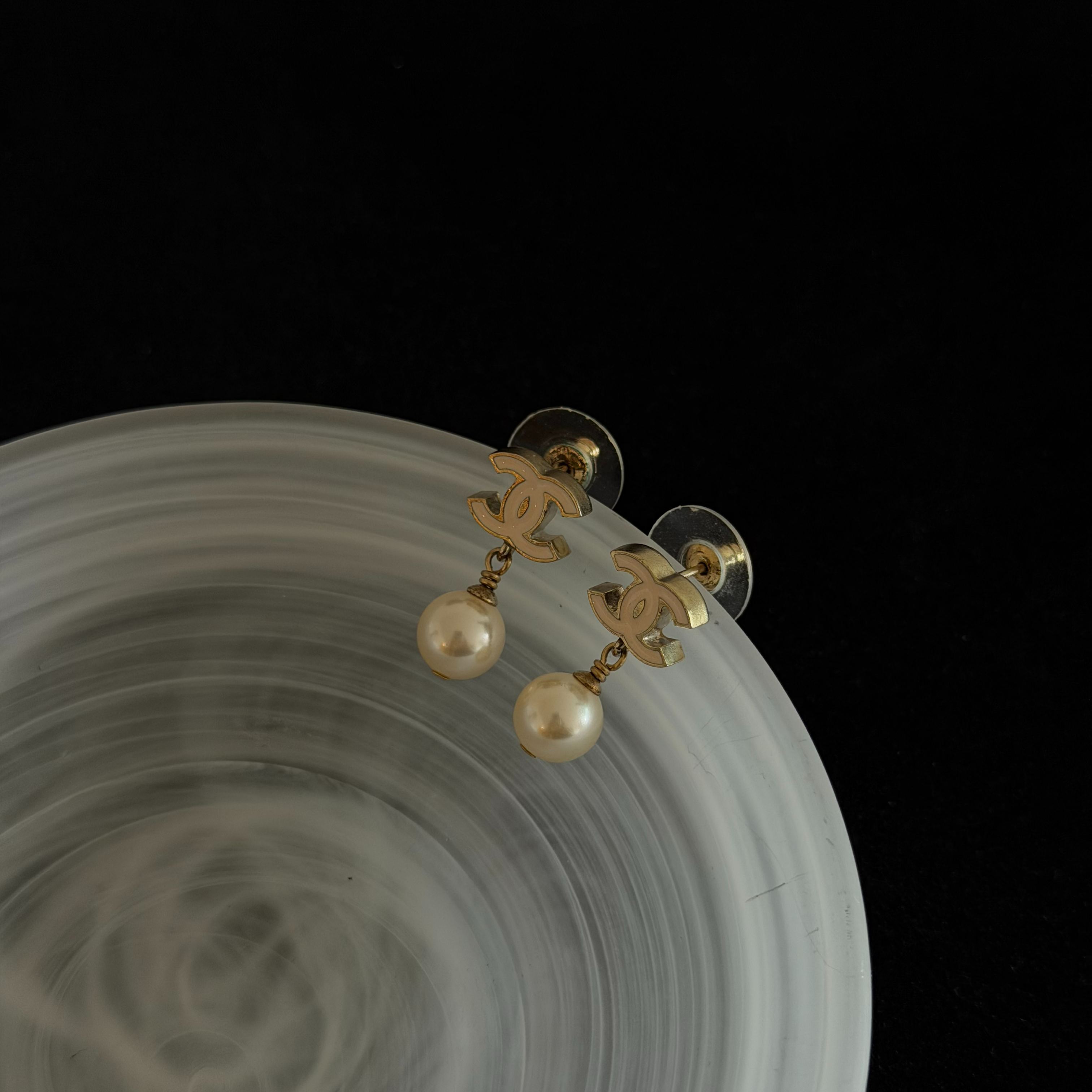 C Enamel pearl drop earrings