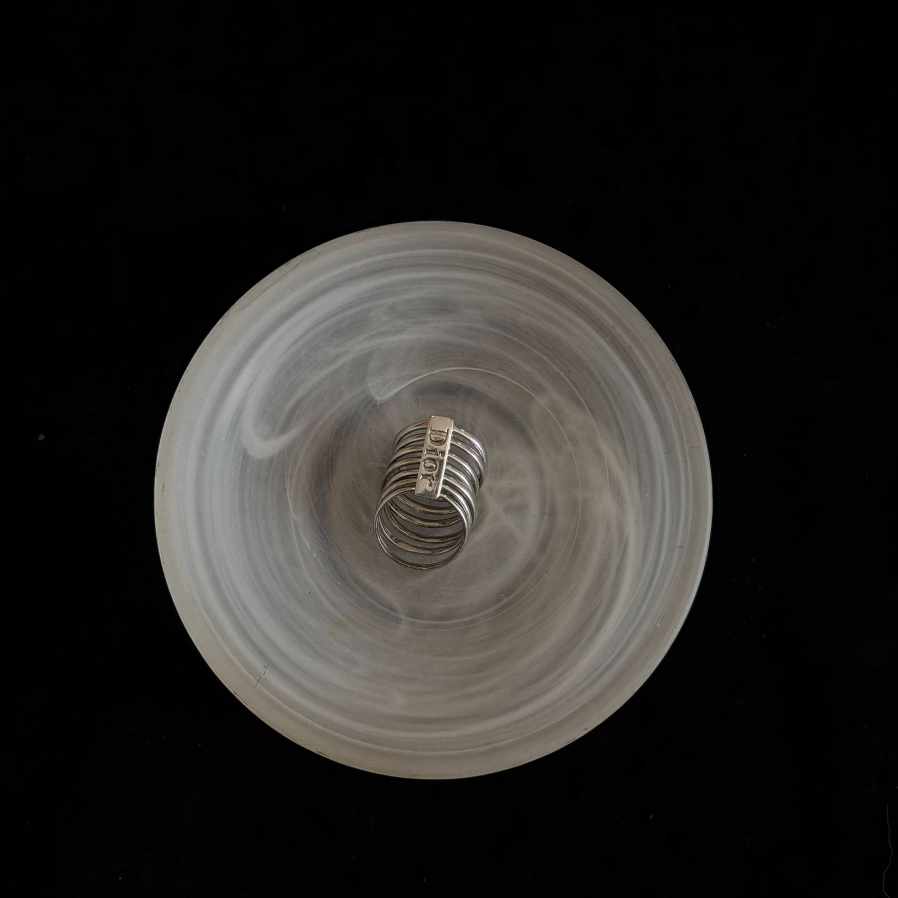 D Seven-ring ring