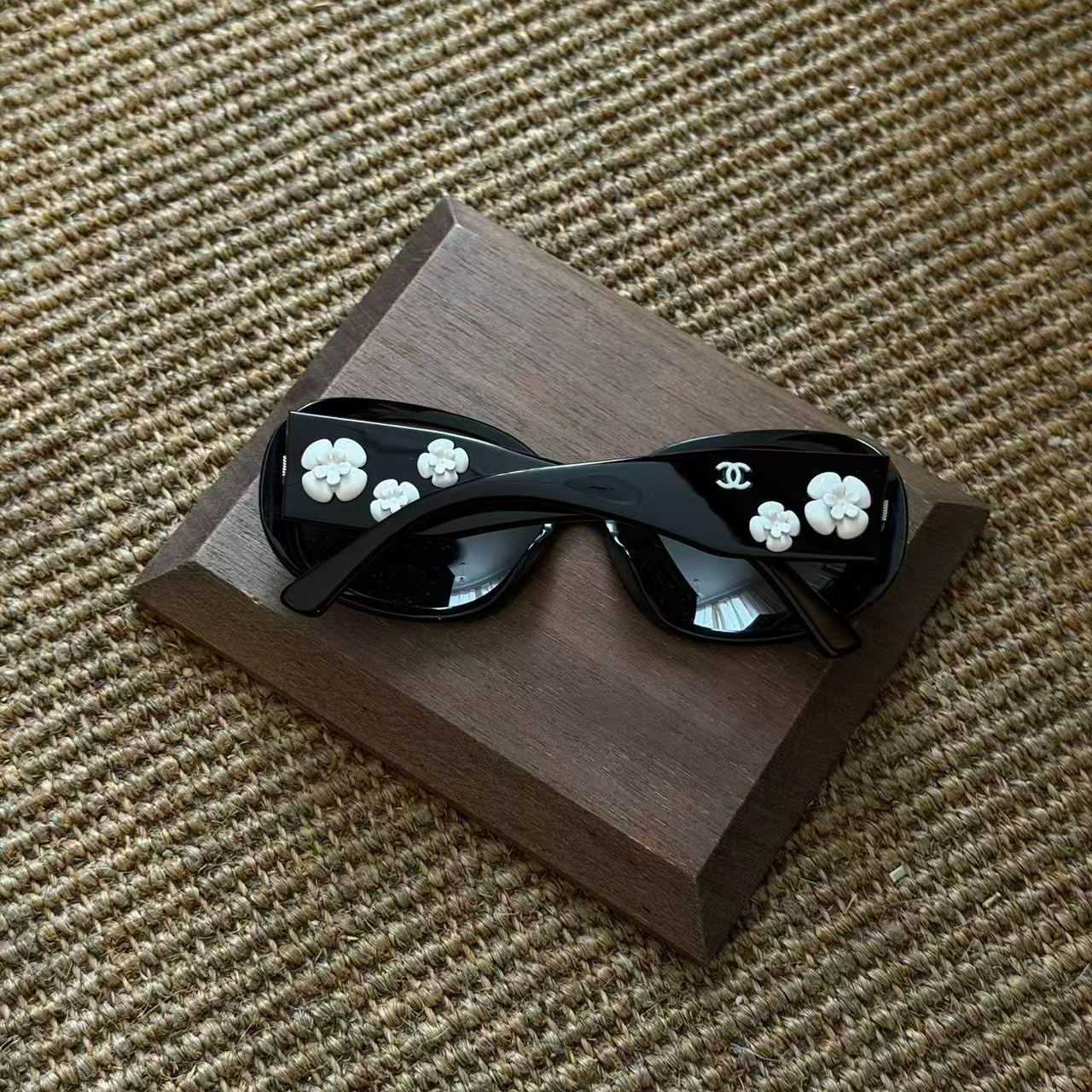 C Camellia Black Sunglasses