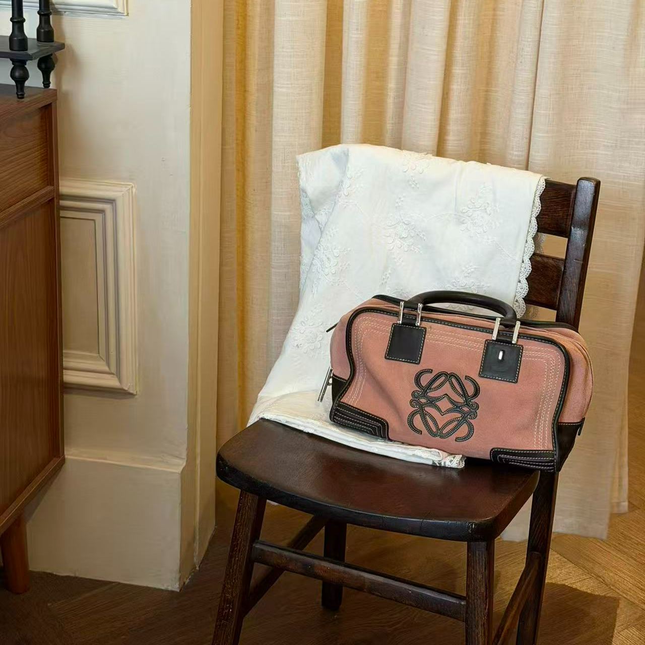 L Suede light pink hand bag