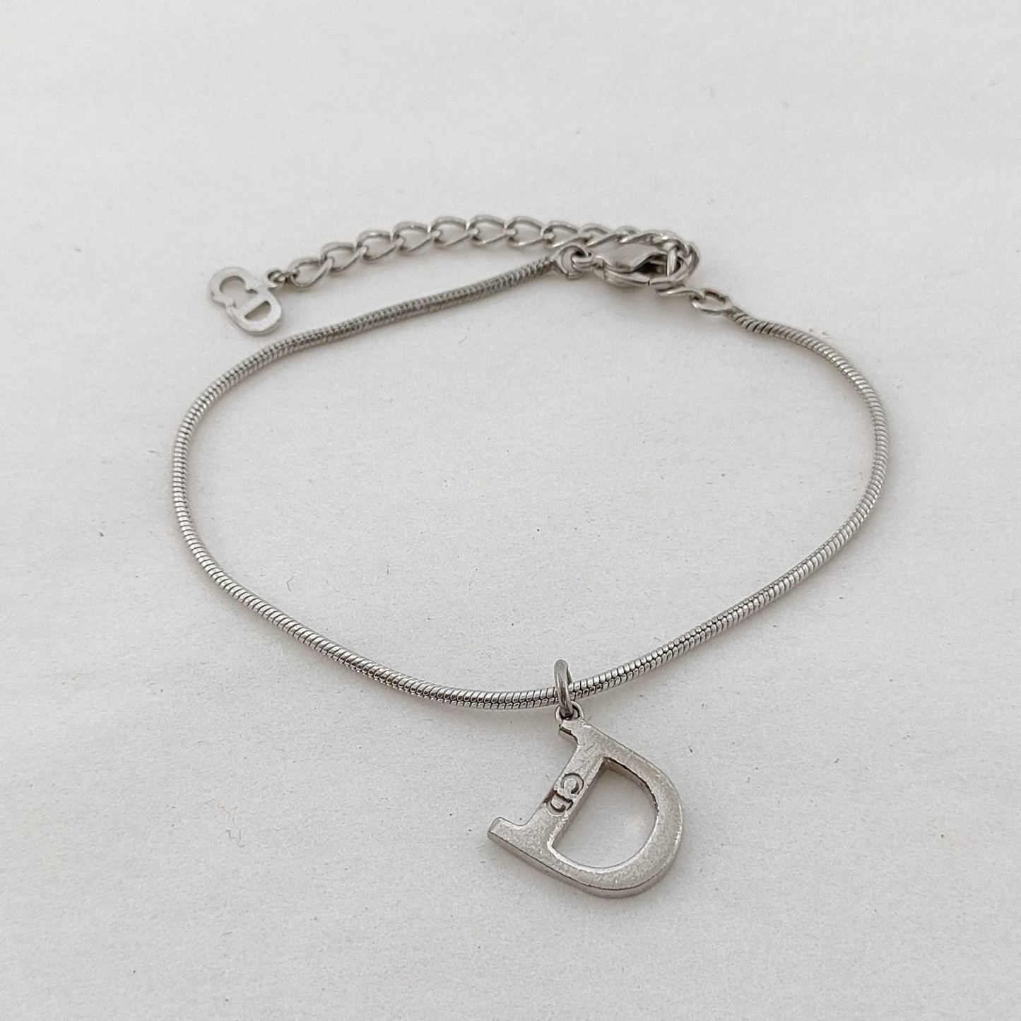 D D pendant bracelet