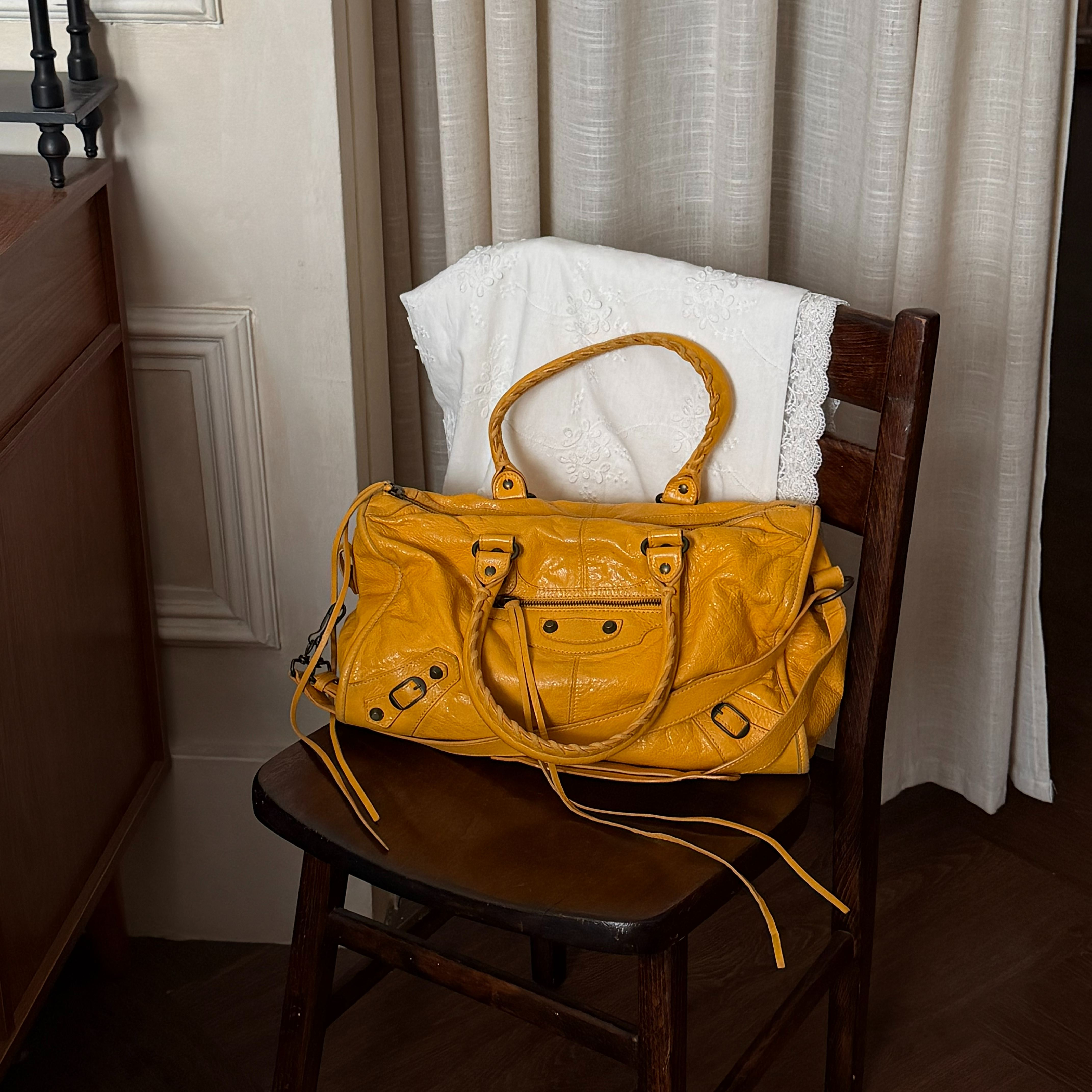 B Orange Pillow Motorcycle Bag