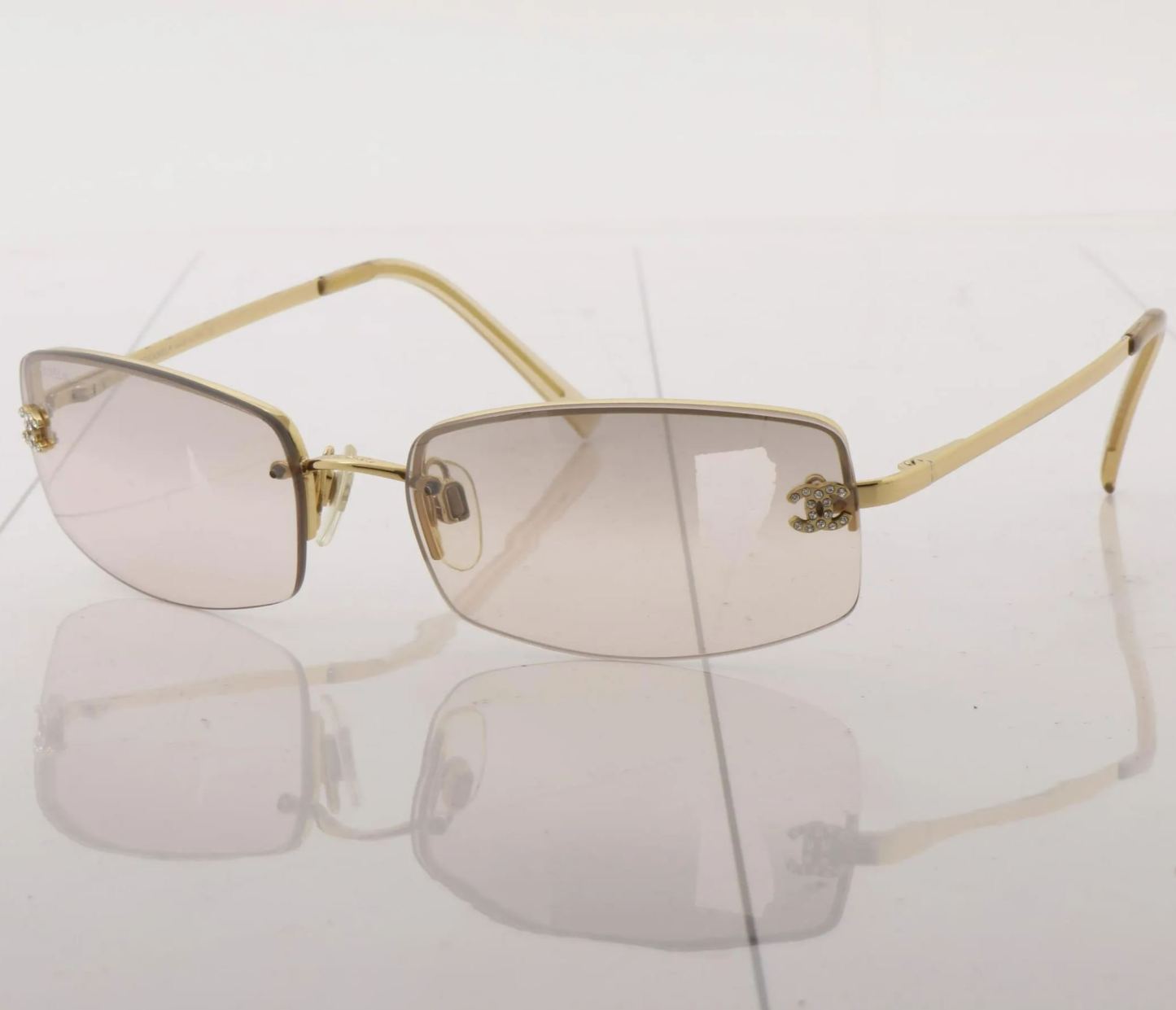 C Frameless yellow gradient sunglasses
