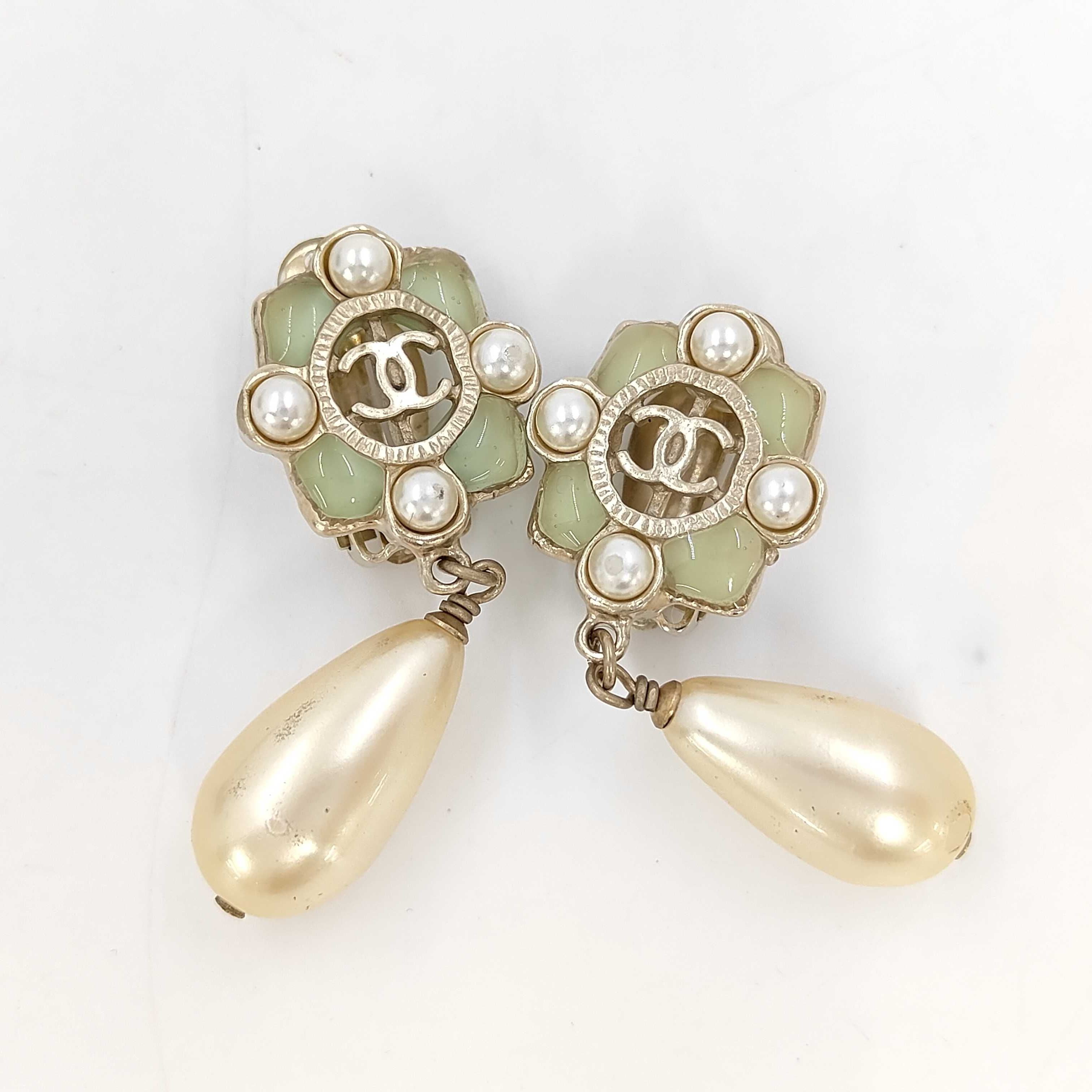 C Double C teardrop pearl green earrings