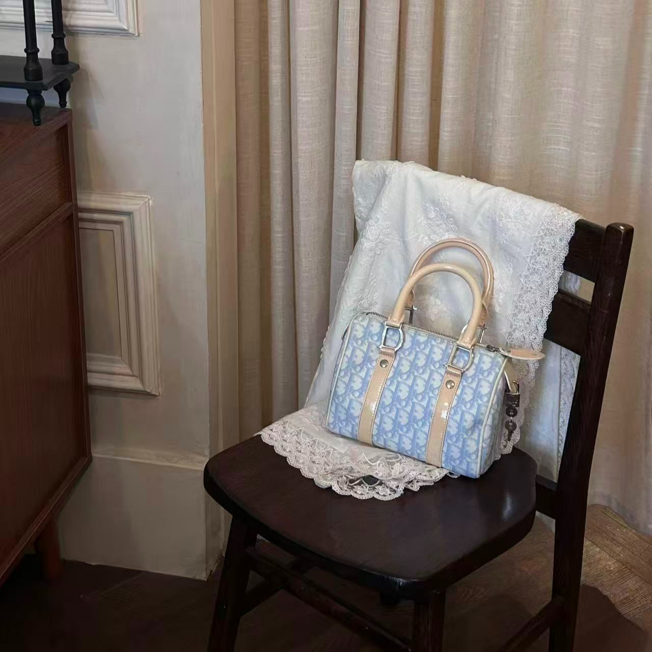 D Boston Baby Blue hand bag