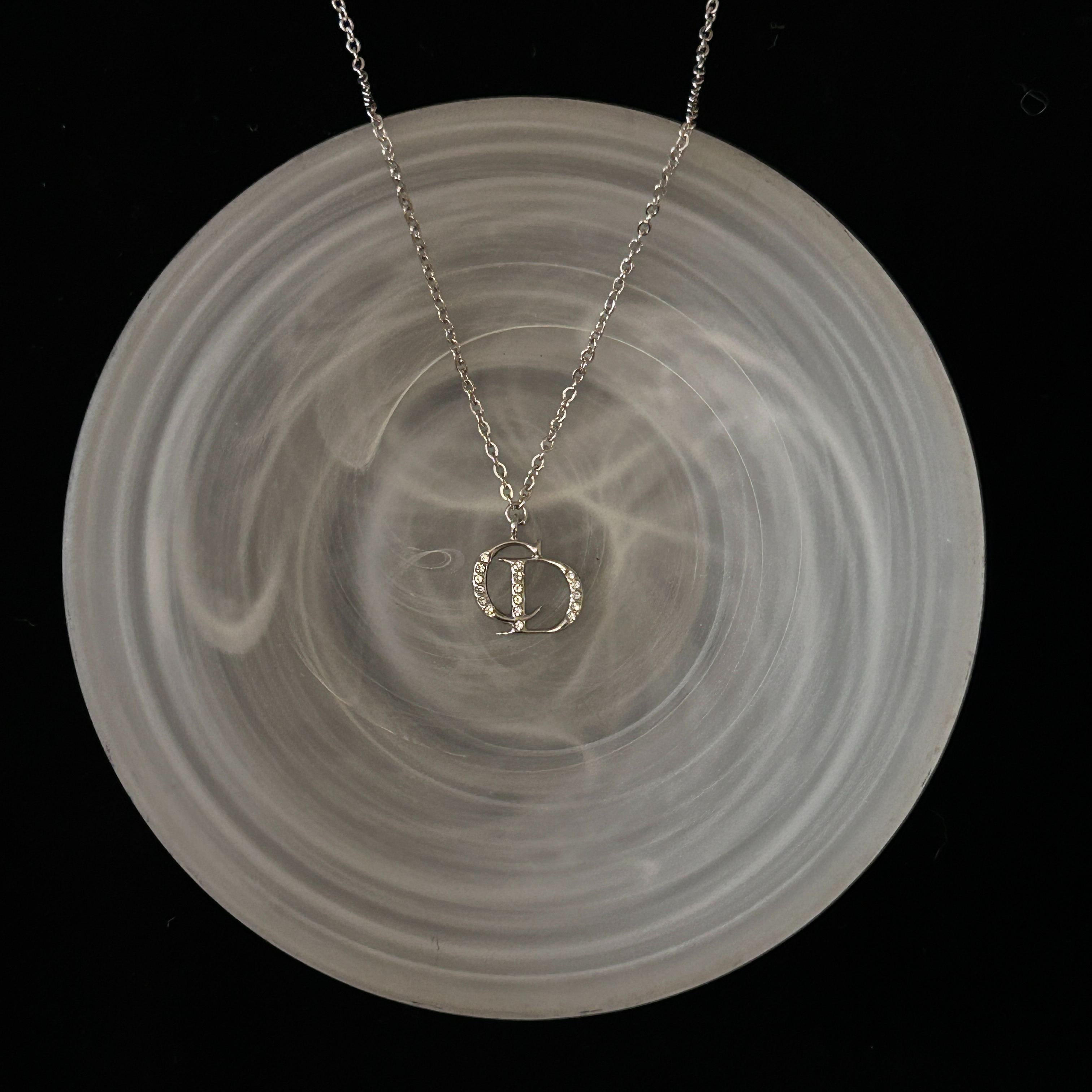 D CD Full Diamond Necklace