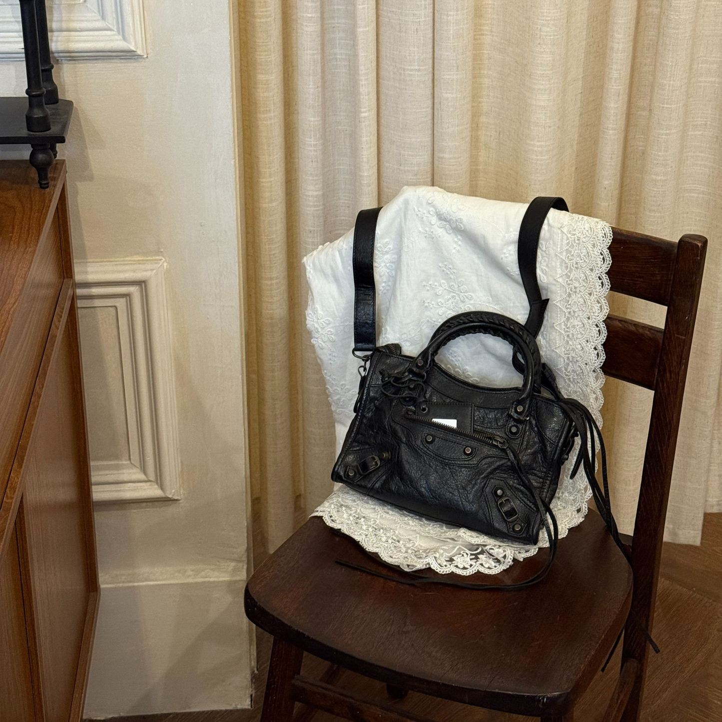 B Black small motorcycle bag