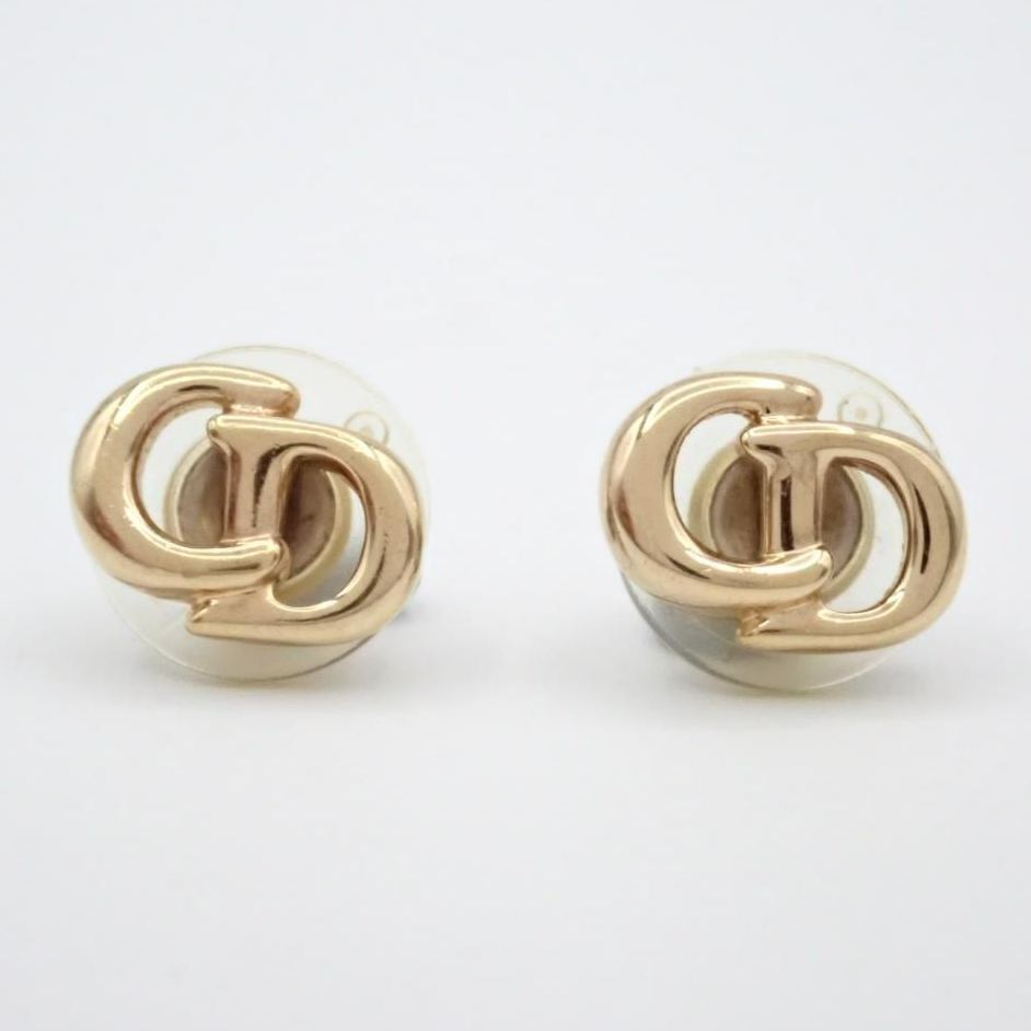 D CD earrings