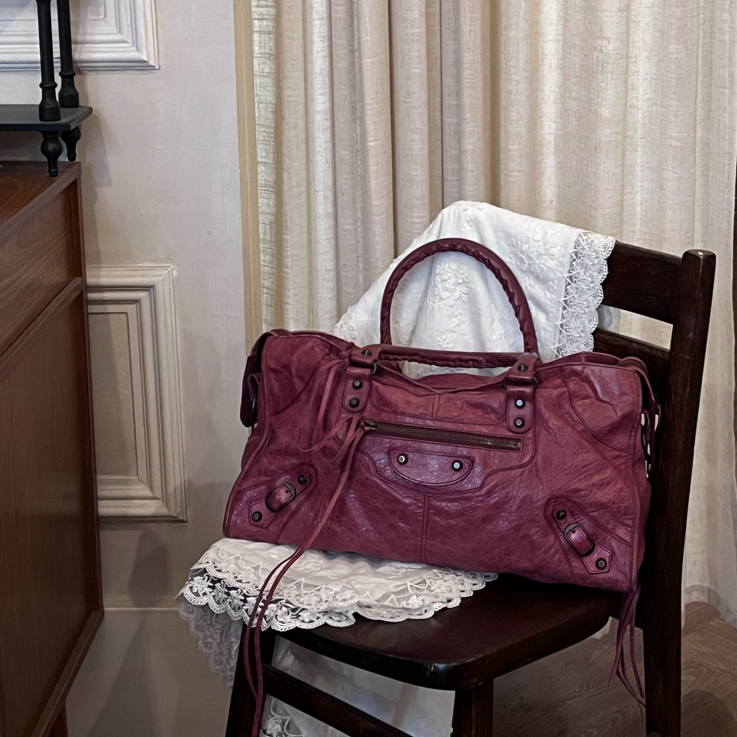 B Burgundy motorcycle bag