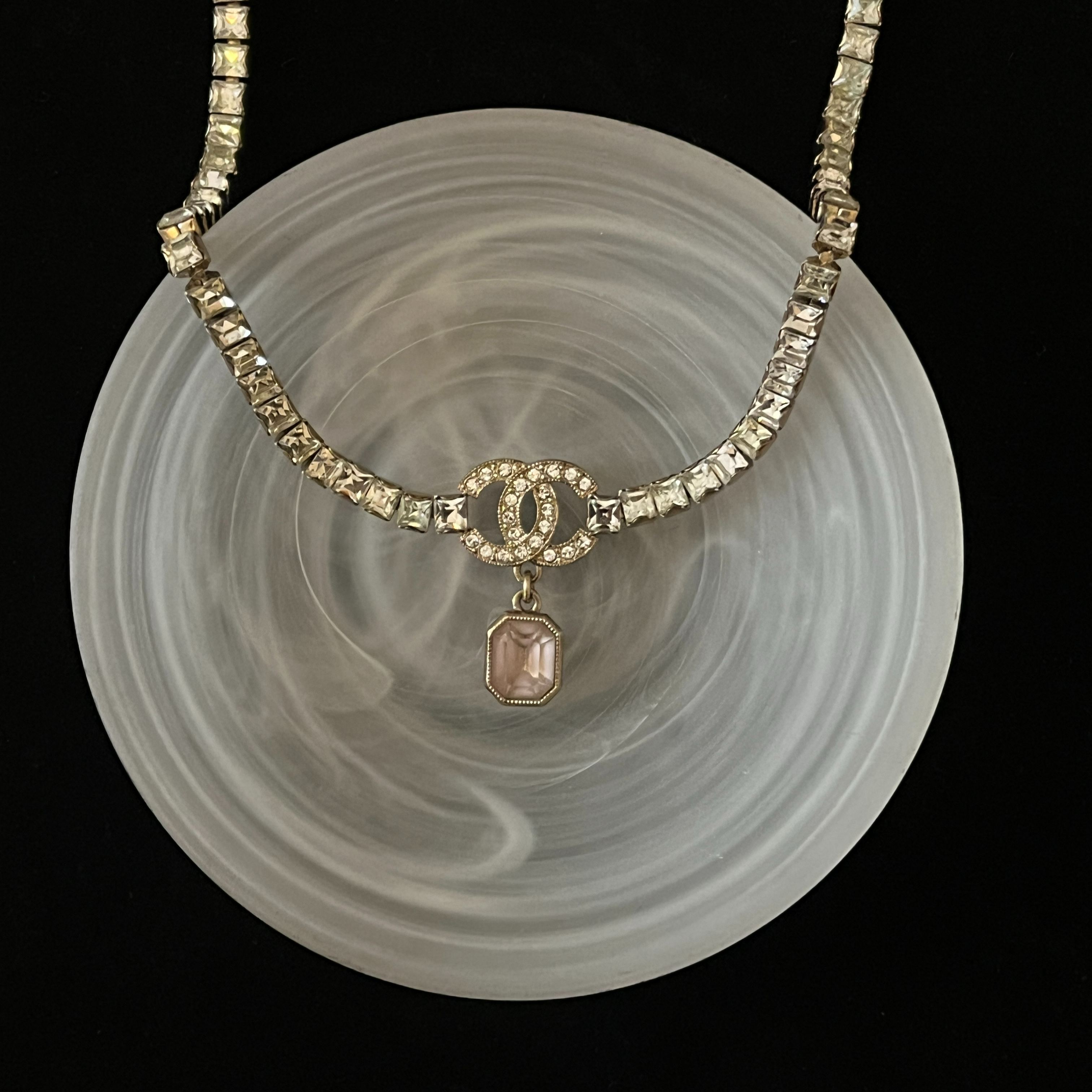 C Square Sugar-Cube Pink Diamond Necklace
