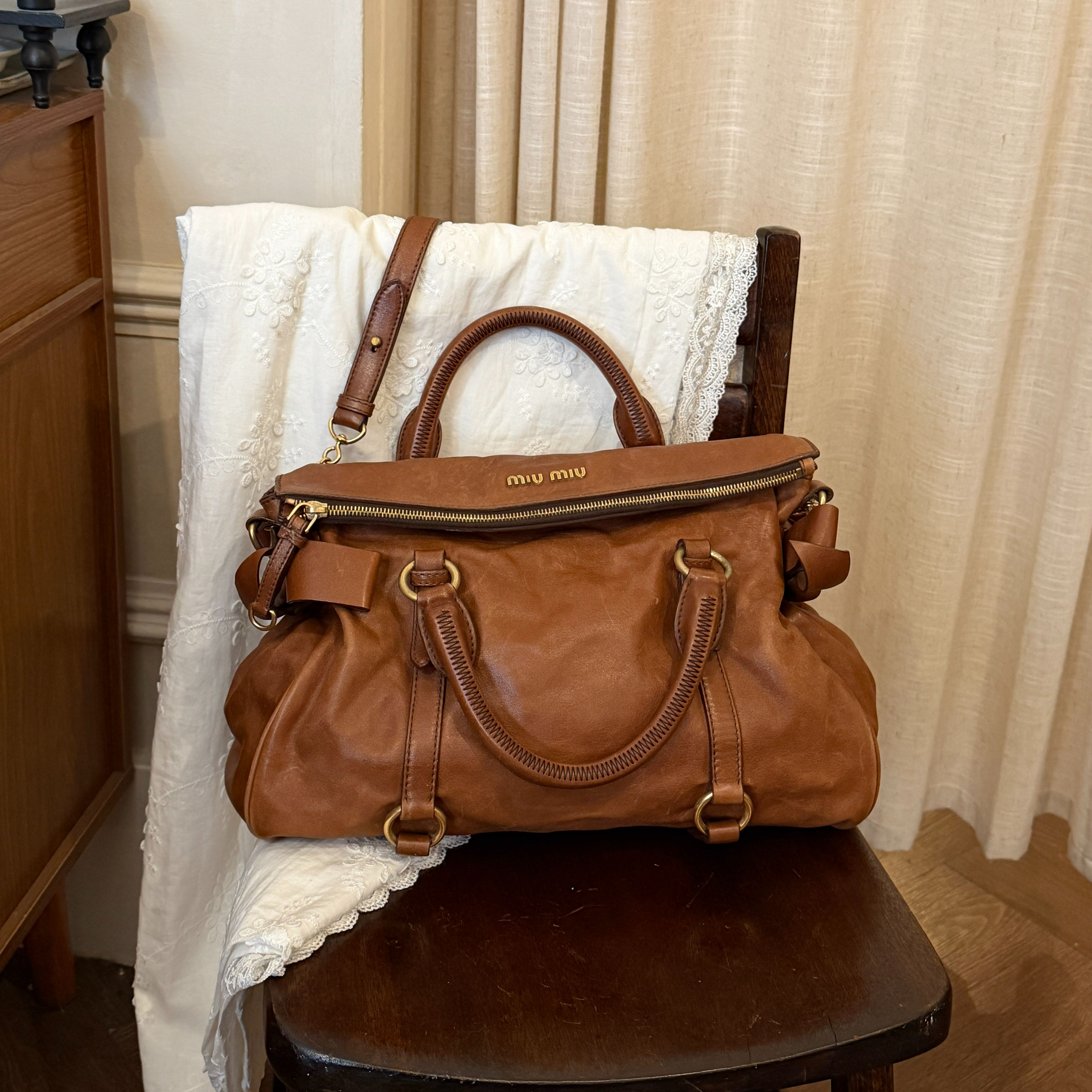 M Caramel Brown Bow Motorcycle Bag