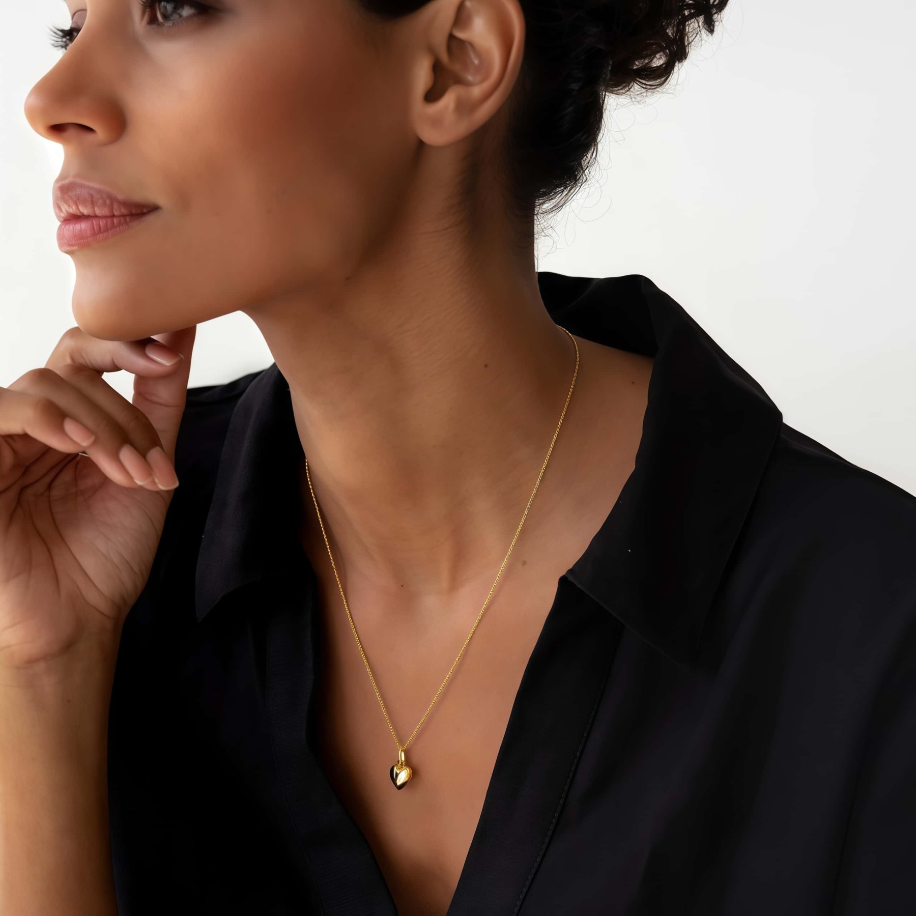 14K Gold Heart Pendant Necklace – A Reflection of Pure Love