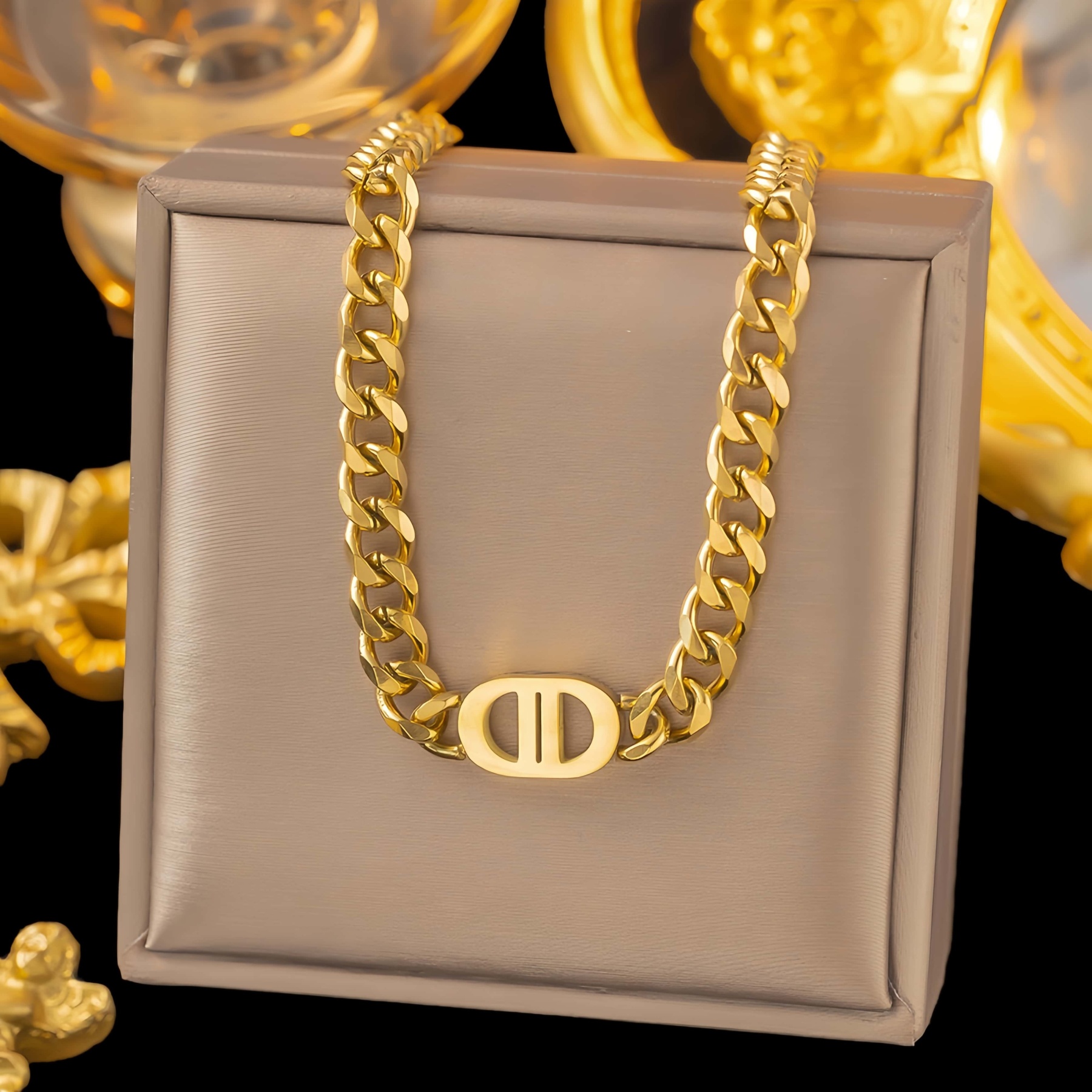 14K Double D Link Necklace – Iconic & Bold
