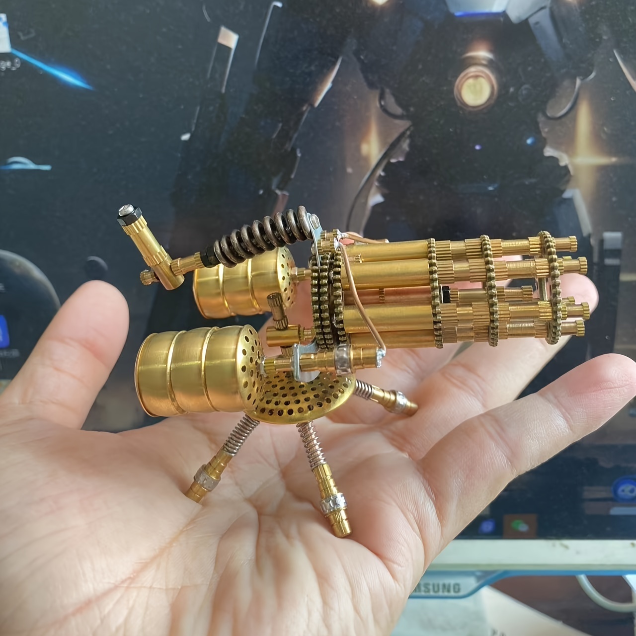 3D Metal Puzzle Rotatable Gatling Gun Metal Ornament