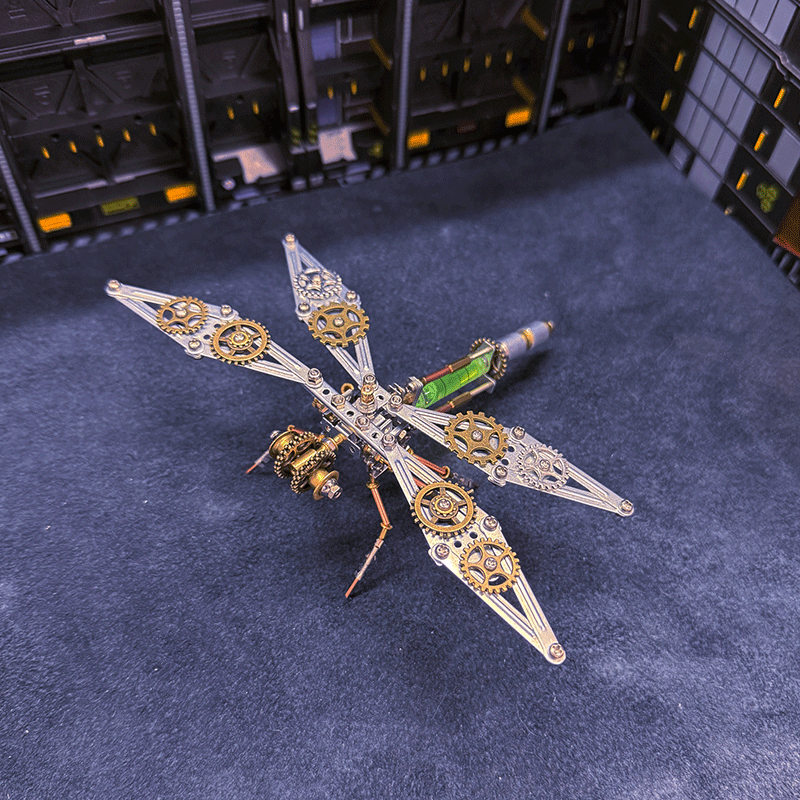 [Copy]Explore Gears in Motion DIY Wasp Model for STEM Engineering Fun