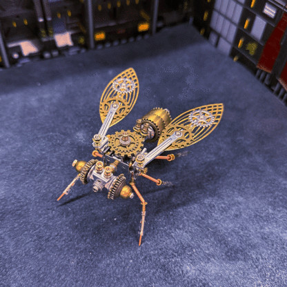 DIY Mechanical Wasp Puzzle Kit for STEM Engineering Education