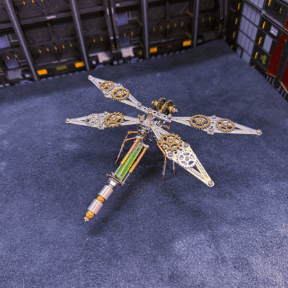 [Copy]Explore Gears in Motion DIY Wasp Model for STEM Engineering Fun
