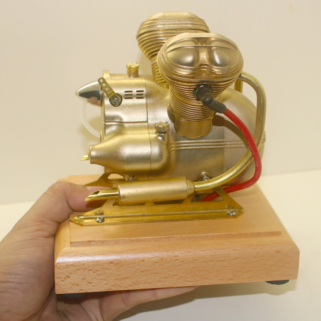 HelloWorld7-3.2cc Mini OHV Horizontal V-Twin Four-stroke Gasoline Engine ICE Model V35