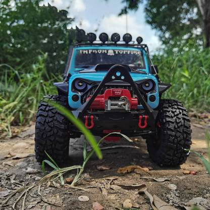 1/10 Scale Full Metal 4WD Custom RC Crawler Truck with Portal Axles Ackermann Steering 6H Runtime