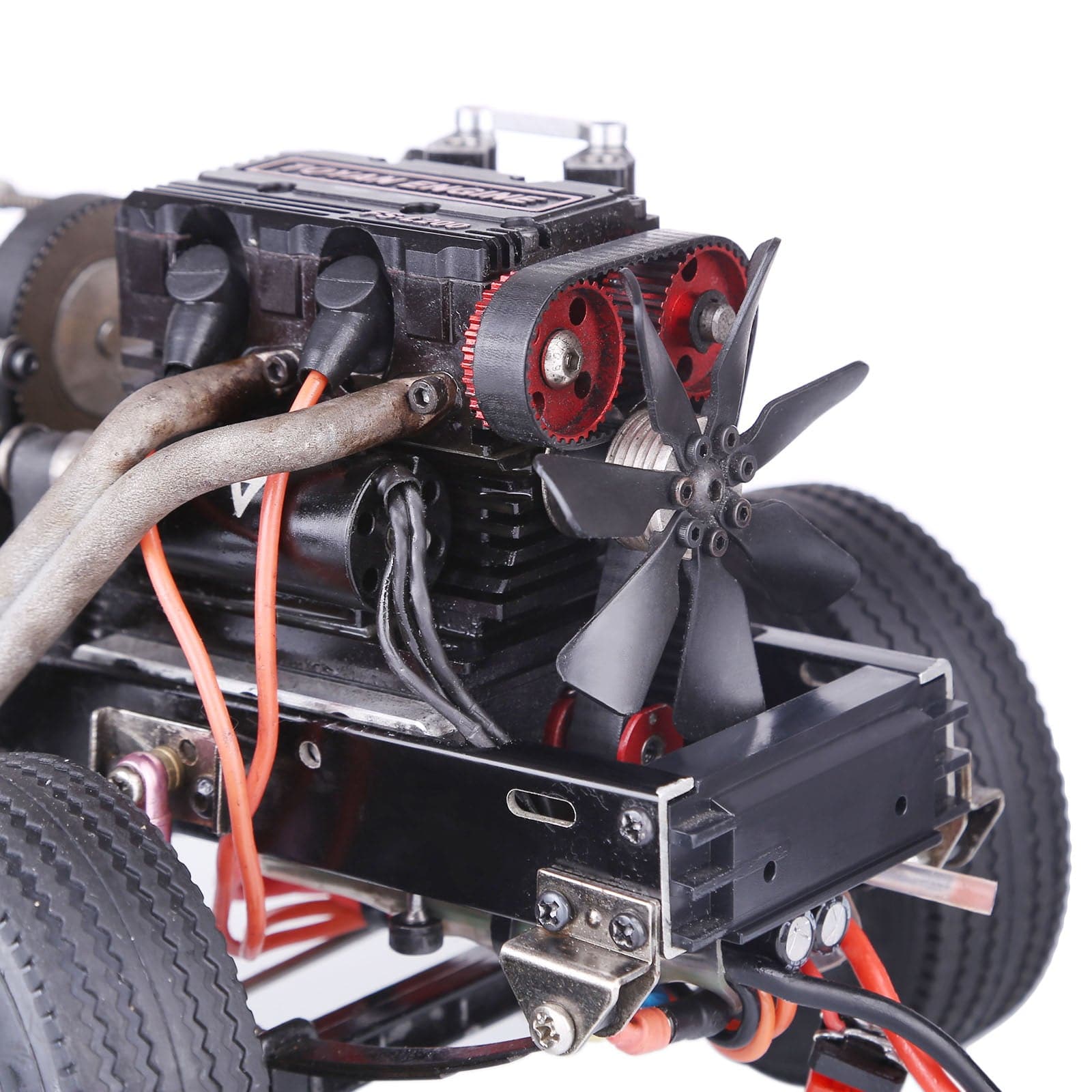 1/14 Scale RC Tractor Truck 6x4 3-Axle Assembly Kit with TOYAN FS-L200 Twin-Cylinder Nitro Engine