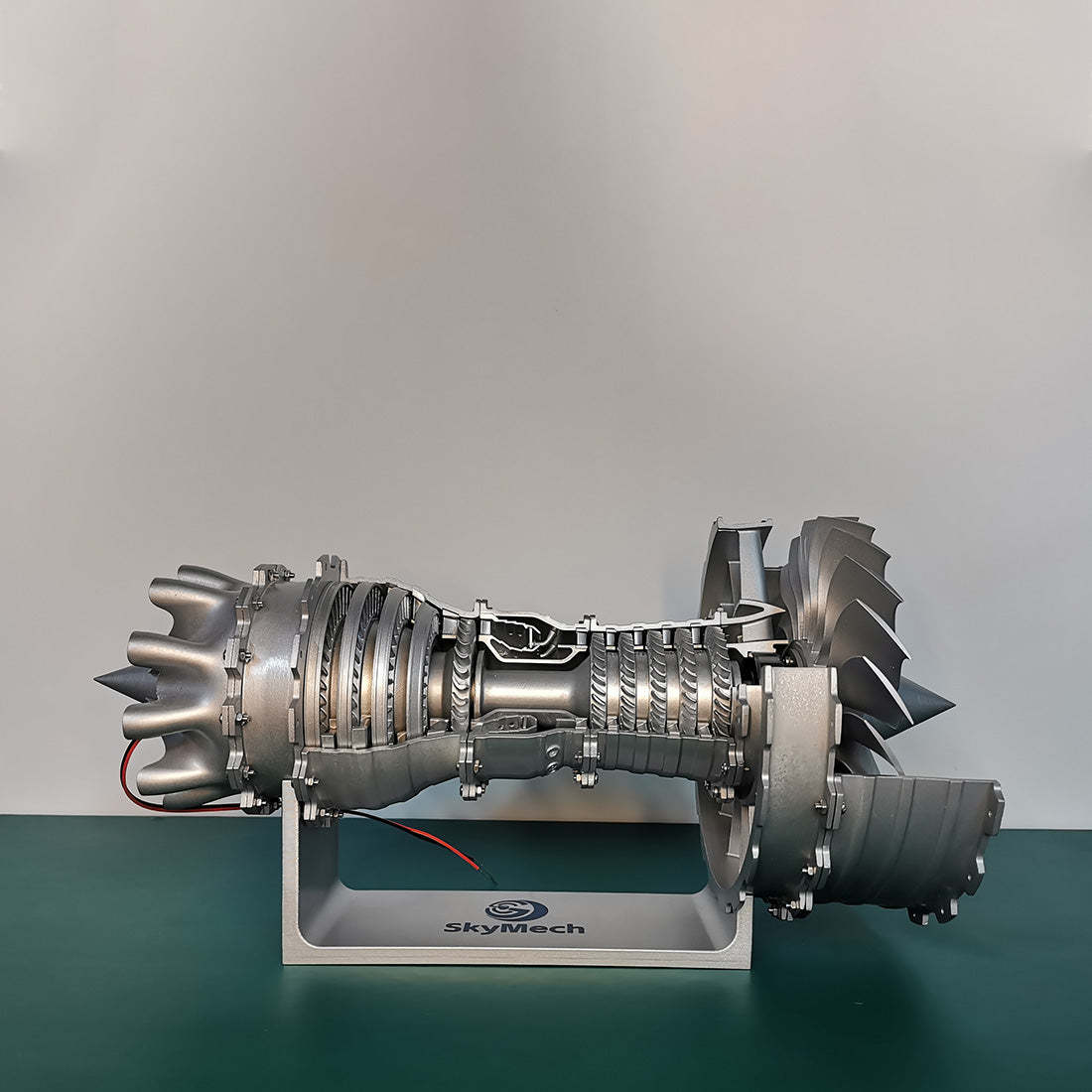 1/20 Scale TR900 Jet Turbofan Engine Model Kit Working Motorized Silver