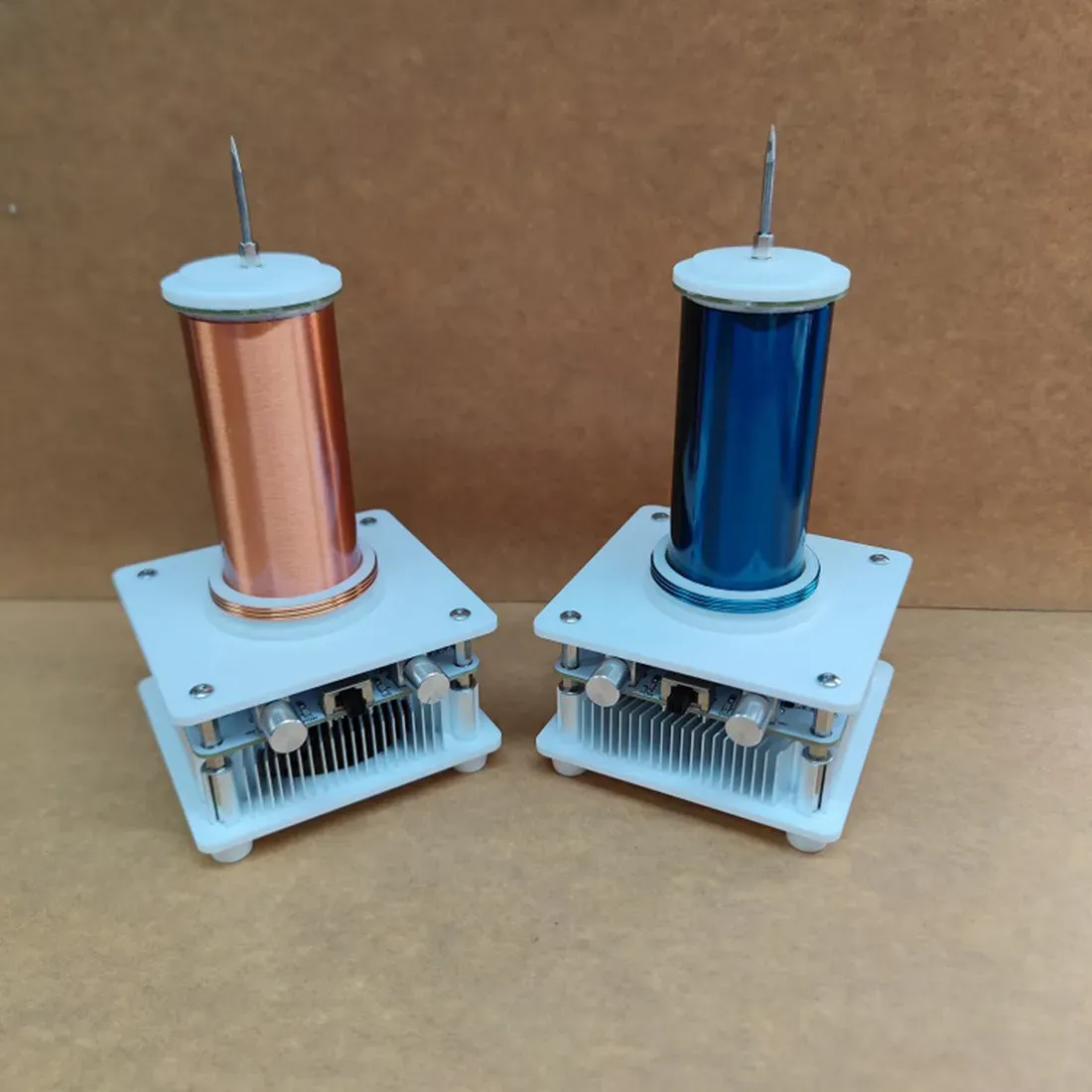 10cm Long Arc Mini Tesla Coil Bluetooth Music Plasma Speaker Touchable Lightning Science Gift