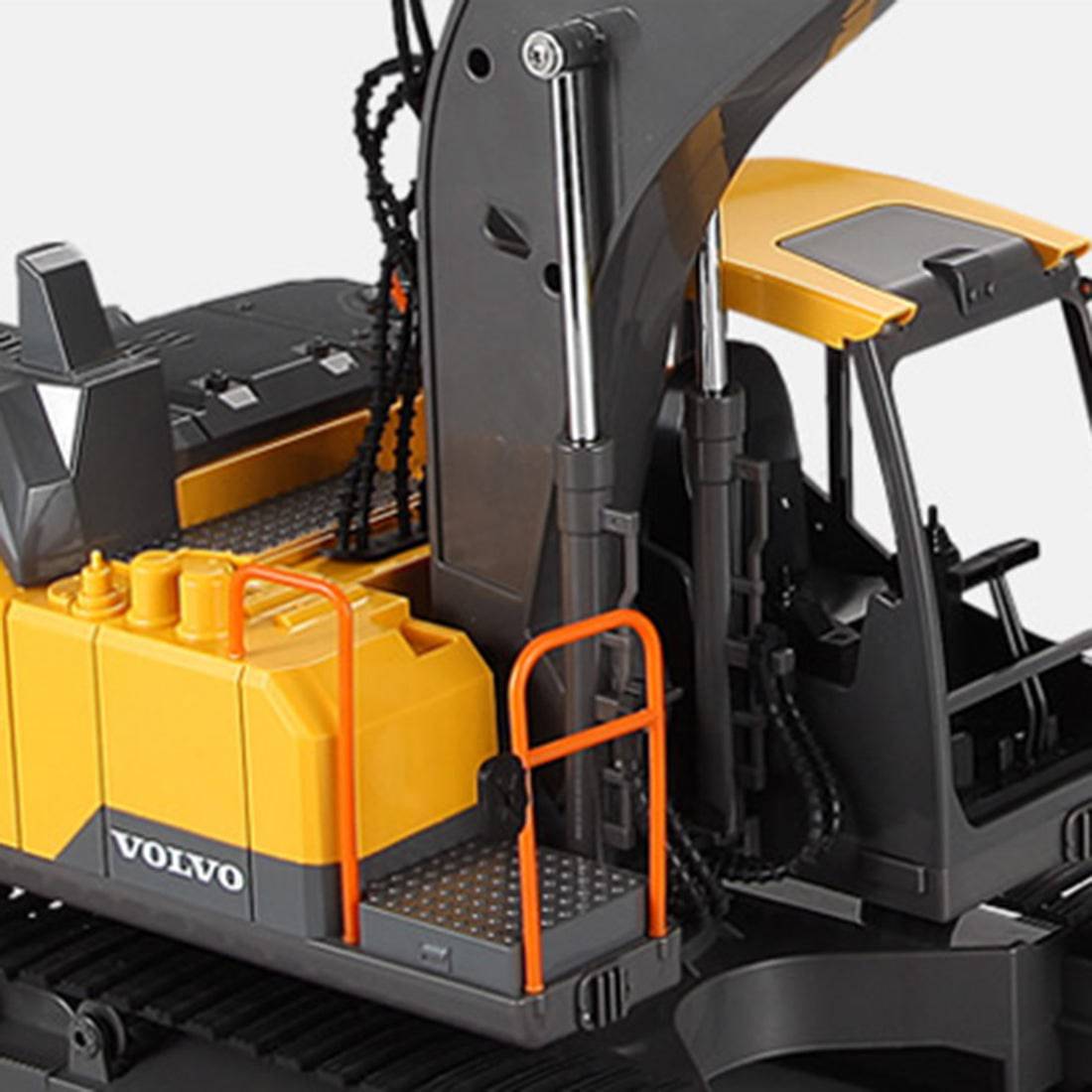DOUBLE E 3 in 1 RC Excavator Construction Vehicle 2.4G Remote Control Truck with Interchangeable Bucket Gripper and Breaker-helloworld7
