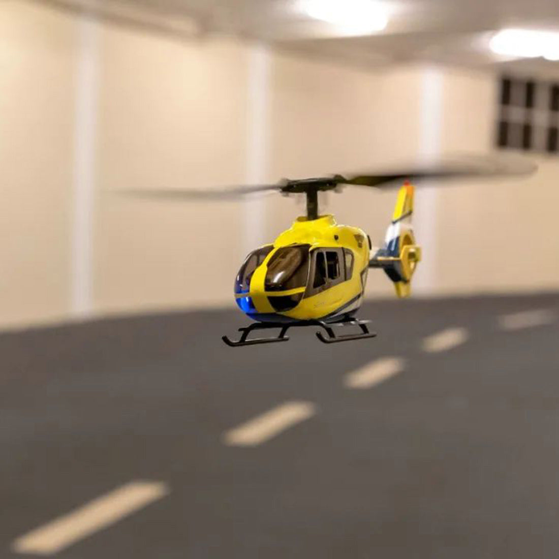 Hummingbird 1/68 Scale Mini RC Helicopter EC-135 Eurocopter 6CH Gyro Stabilized RTF