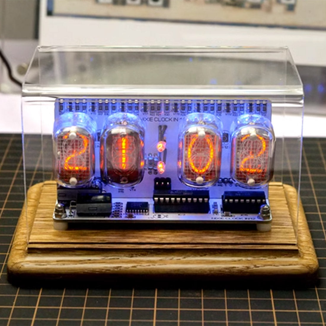 IN-12 Nixie Tube Clock Retro Soviet Style Digital Desktop Watch with Anti-Poisoning Program