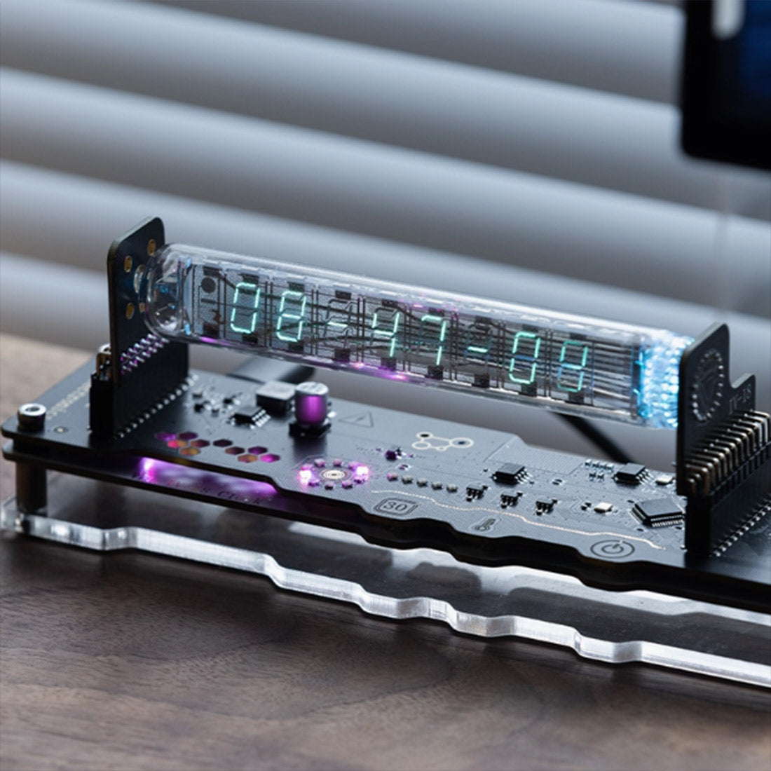 IV-18 VFD Vacuum Fluorescent Tube Clock Cyberpunk Desktop Ornament RGB Ambient Light