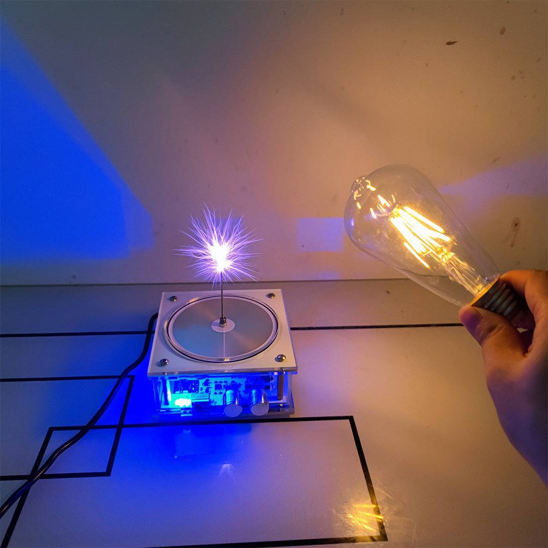Mini Bluetooth Plasma Speaker Flat Panel Tesla Coil Touchable Arc Science Toy
