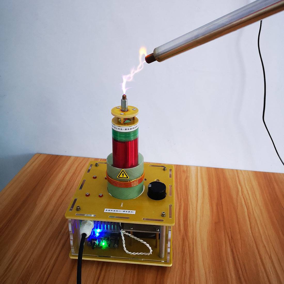 PLLSSTC Musical Tesla Coil Plasma Speaker Bluetooth High Voltage Science Experiment Toy