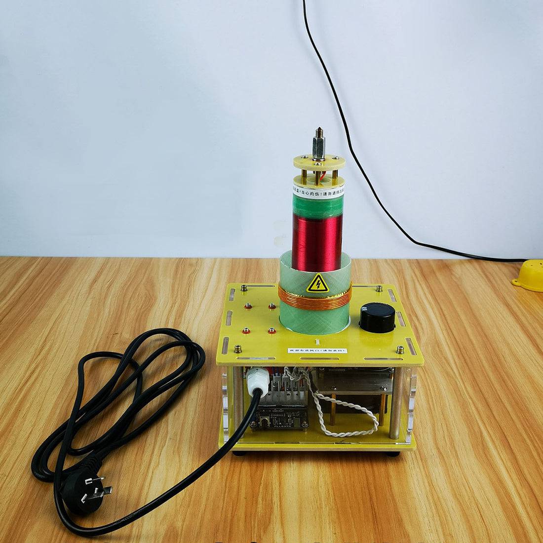 PLLSSTC Musical Tesla Coil Plasma Speaker Bluetooth High Voltage Science Experiment Toy