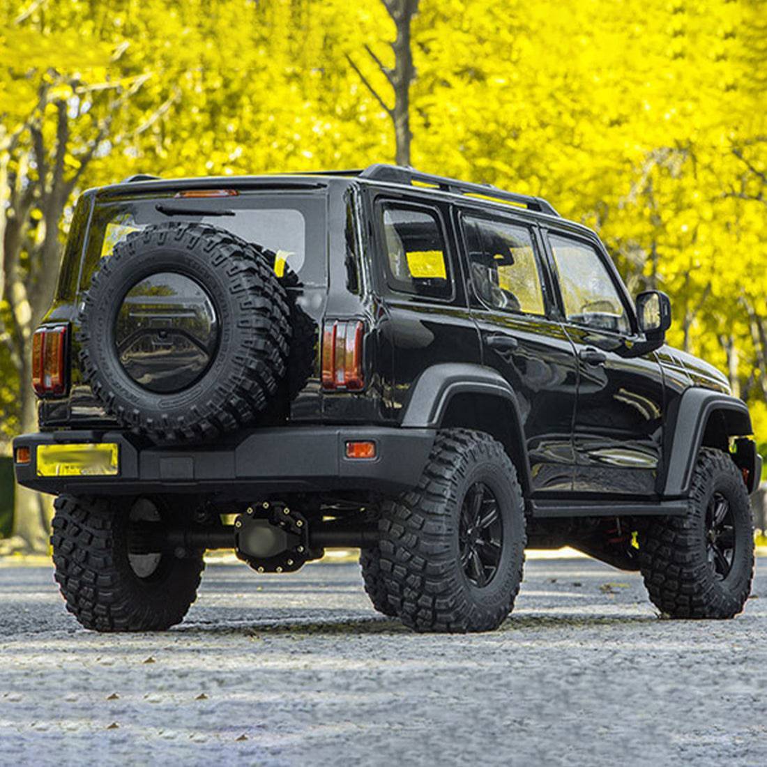 Traction Hobby 1/8 Scale RC Rock Crawler RTR 2-Speed Timesharing 4WD Off-Road Truck with Full Lighting System