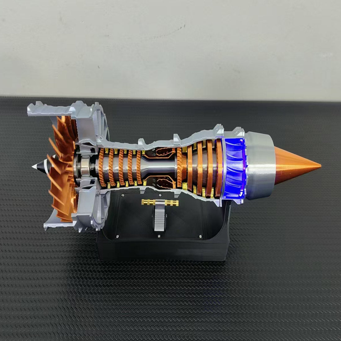 Trent 900 Turbofan Engine Model Kit with LED Lights and Throttle Control-helloworld7