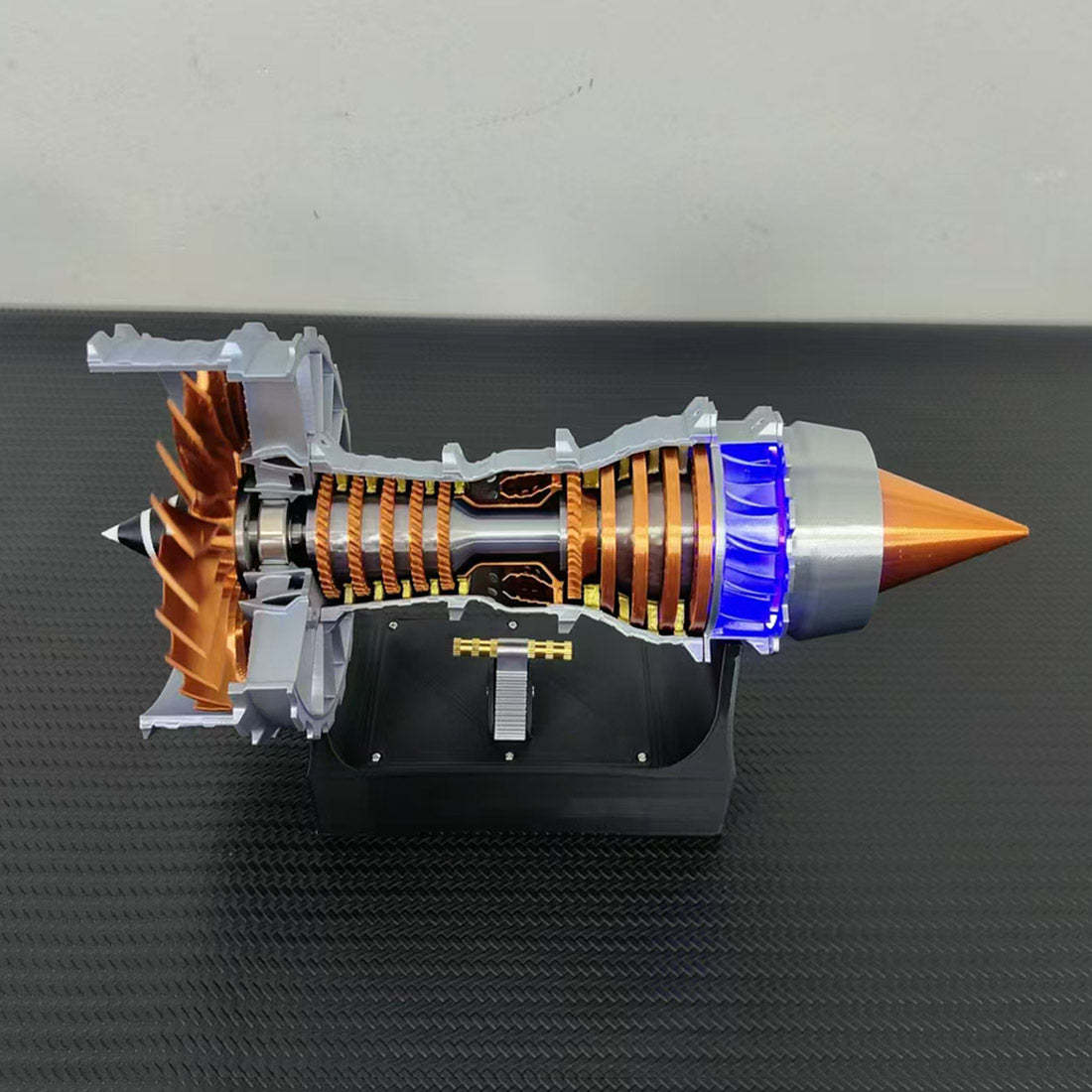 Trent 900 Turbofan Engine Model Kit with LED Lights and Throttle Control-helloworld7