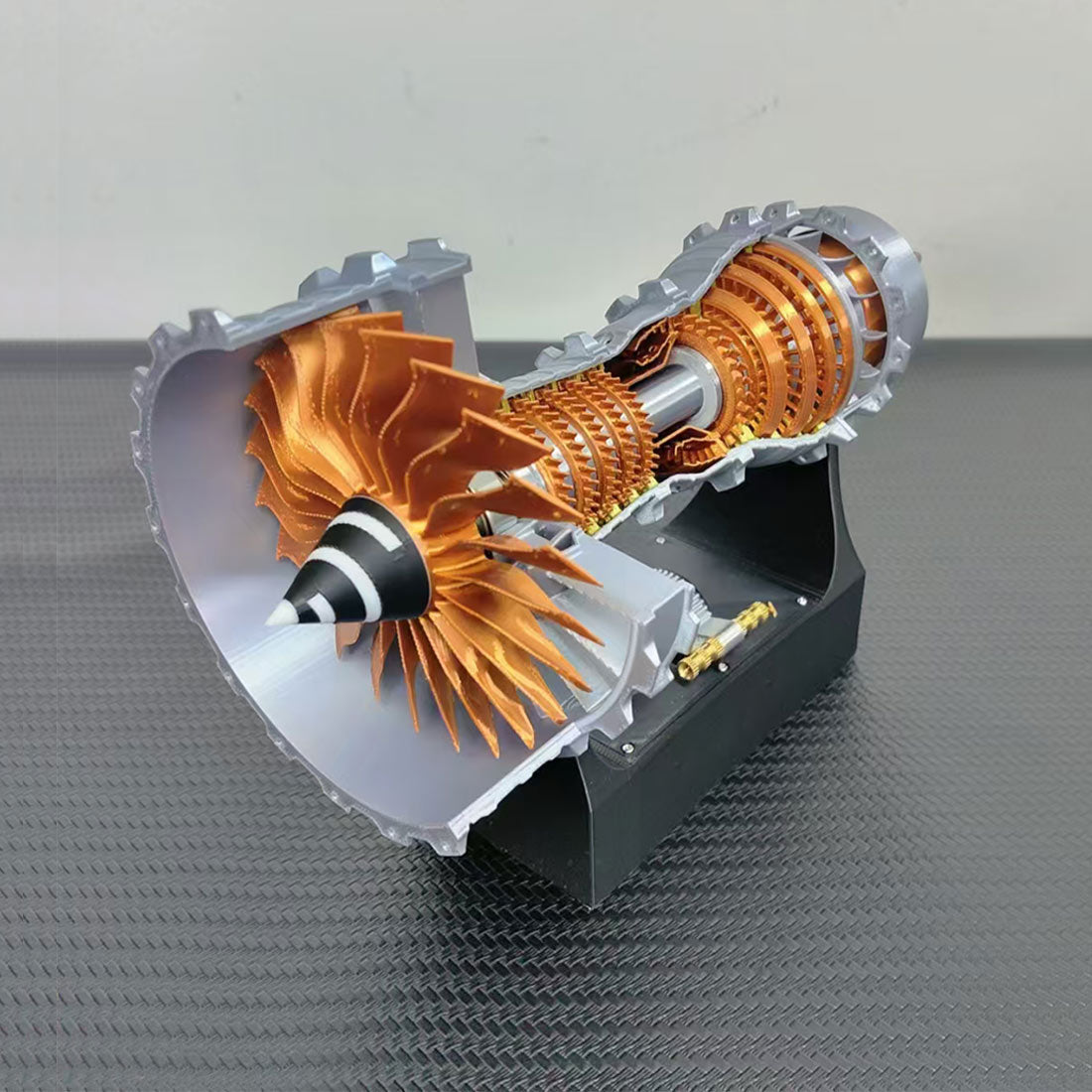 Trent 900 Turbofan Engine Model Kit with LED Lights and Throttle Control-helloworld7