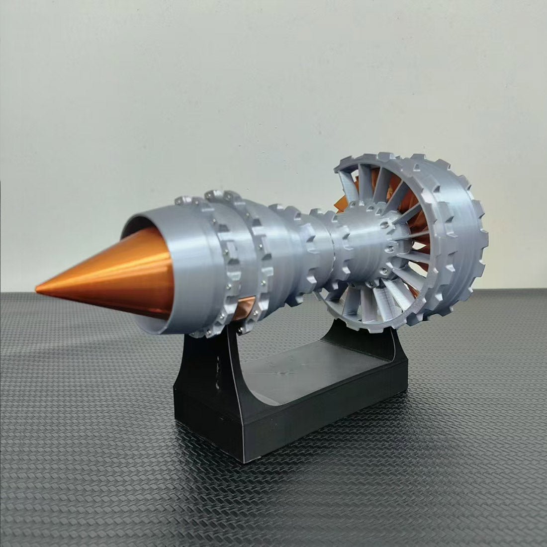 Trent 900 Turbofan Engine Model Kit with LED Lights and Throttle Control-helloworld7