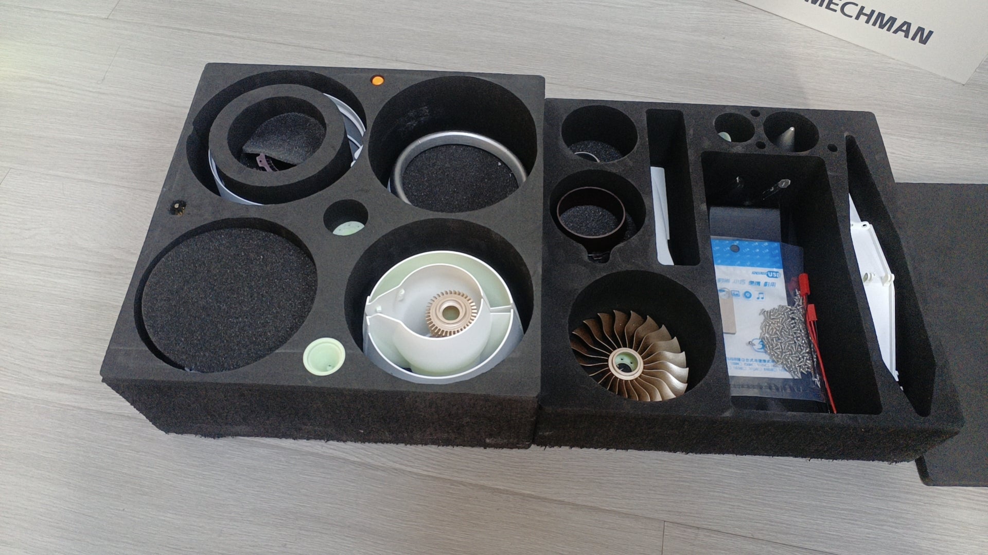 SkyMechman NTR-900 Building a 1/30 Turbofan Engine Model Kit - Build Your Own High Bypass Engine Nacelle that Works-helloworld7