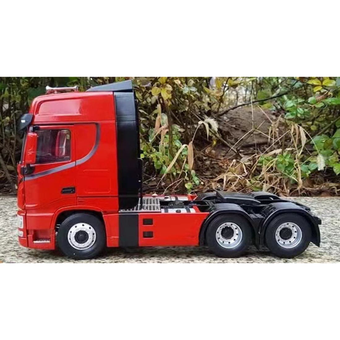 1/24 Scale RC Truck and Detachable Flatbed Trailer RTR Heavy Duty Alloy Tow Tractor Model with 2 Speed Gearbox