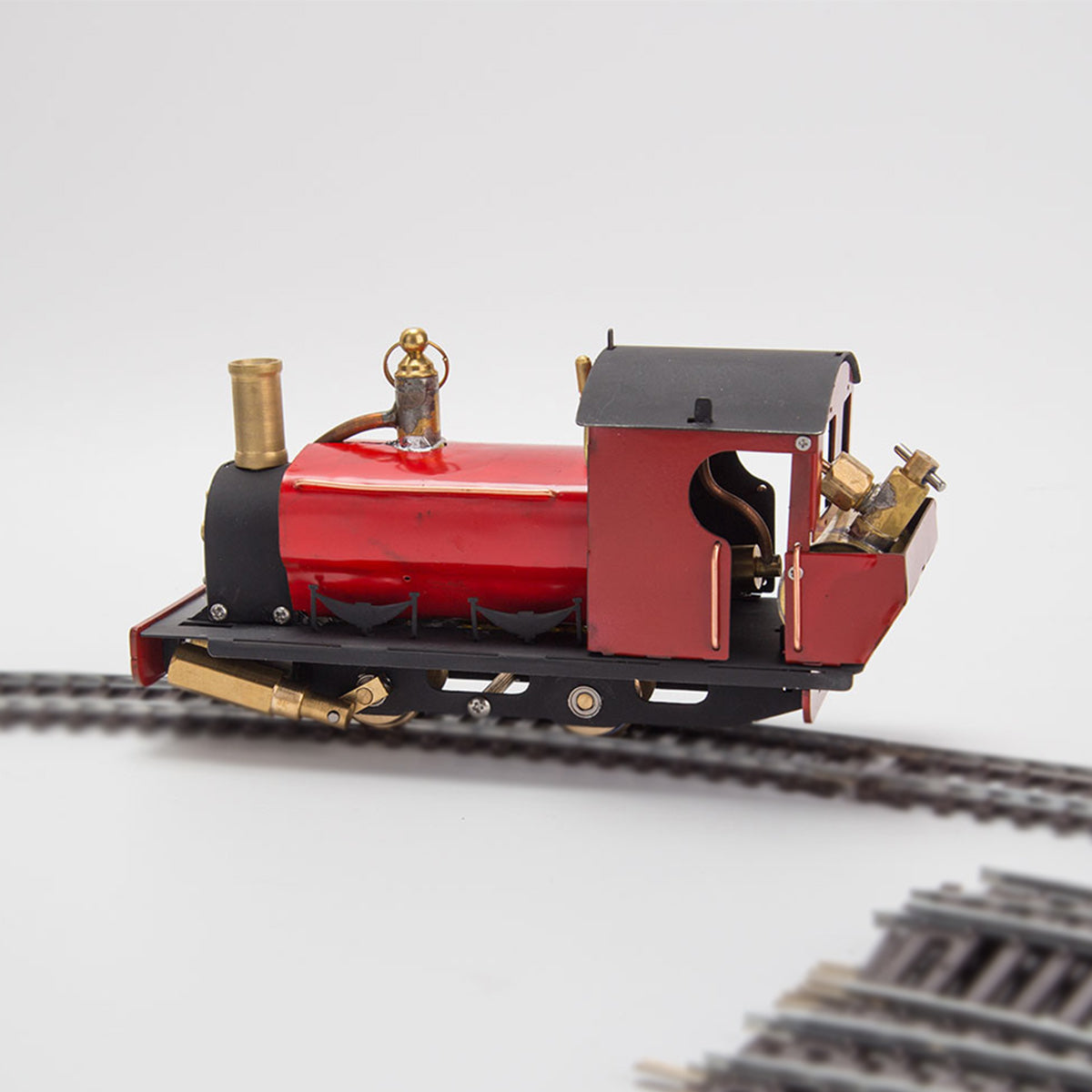 HelloWorld7-1/50 HO Scale Live Steam Locomotive Model with Oscillating Steam Engine