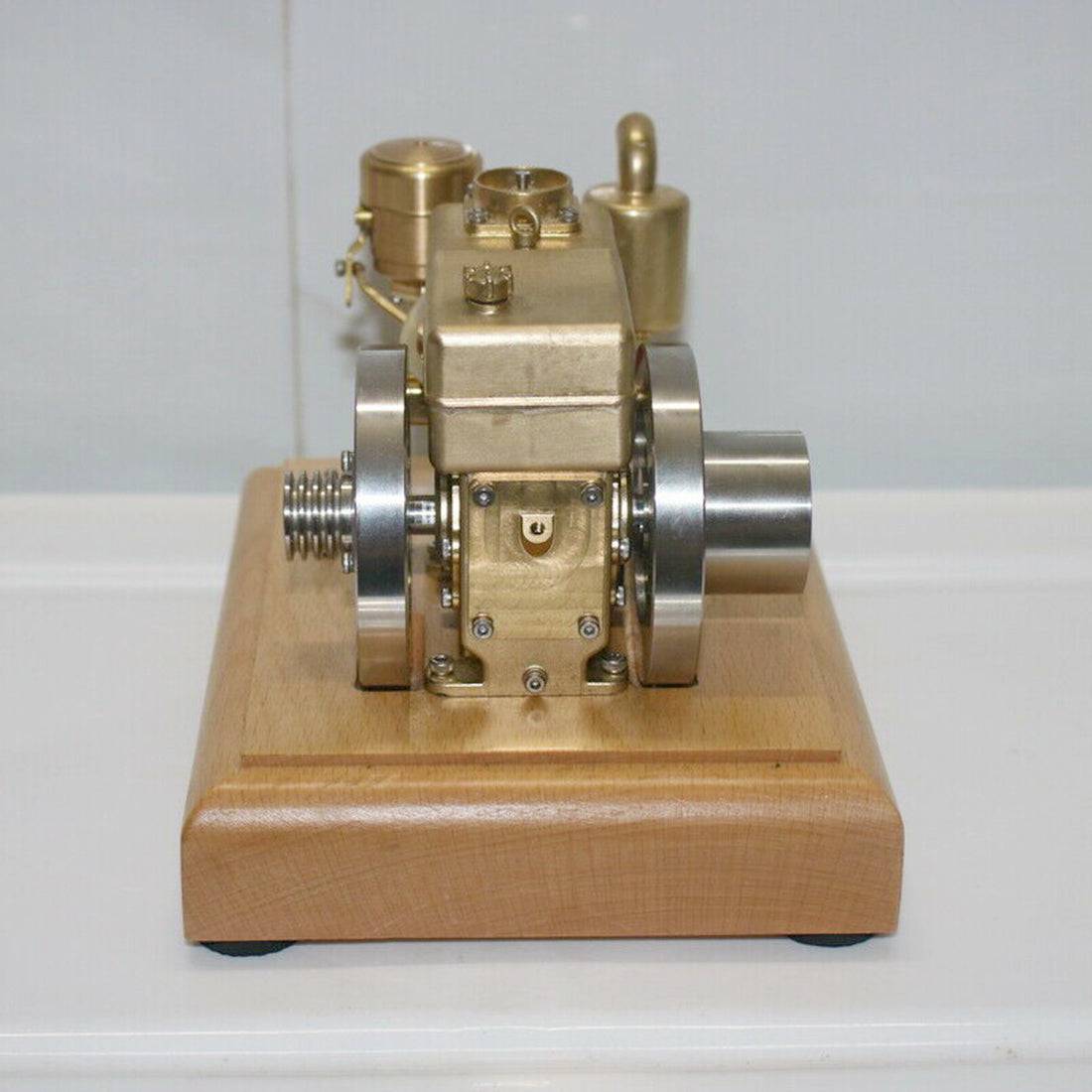 M26 1.9cc Mini 4-Stroke Gasoline Engine Model Water-Cooled Old Tractor Motor Brass Desktop Gift-helloworld7