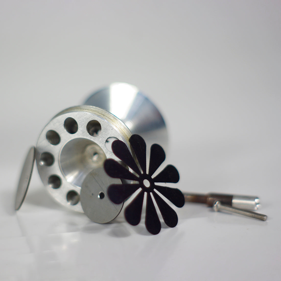 HelloWorld7-Pulse Jet Engine Micro Valve-Controlled RC Gasoline Internal Combustion Model RTR