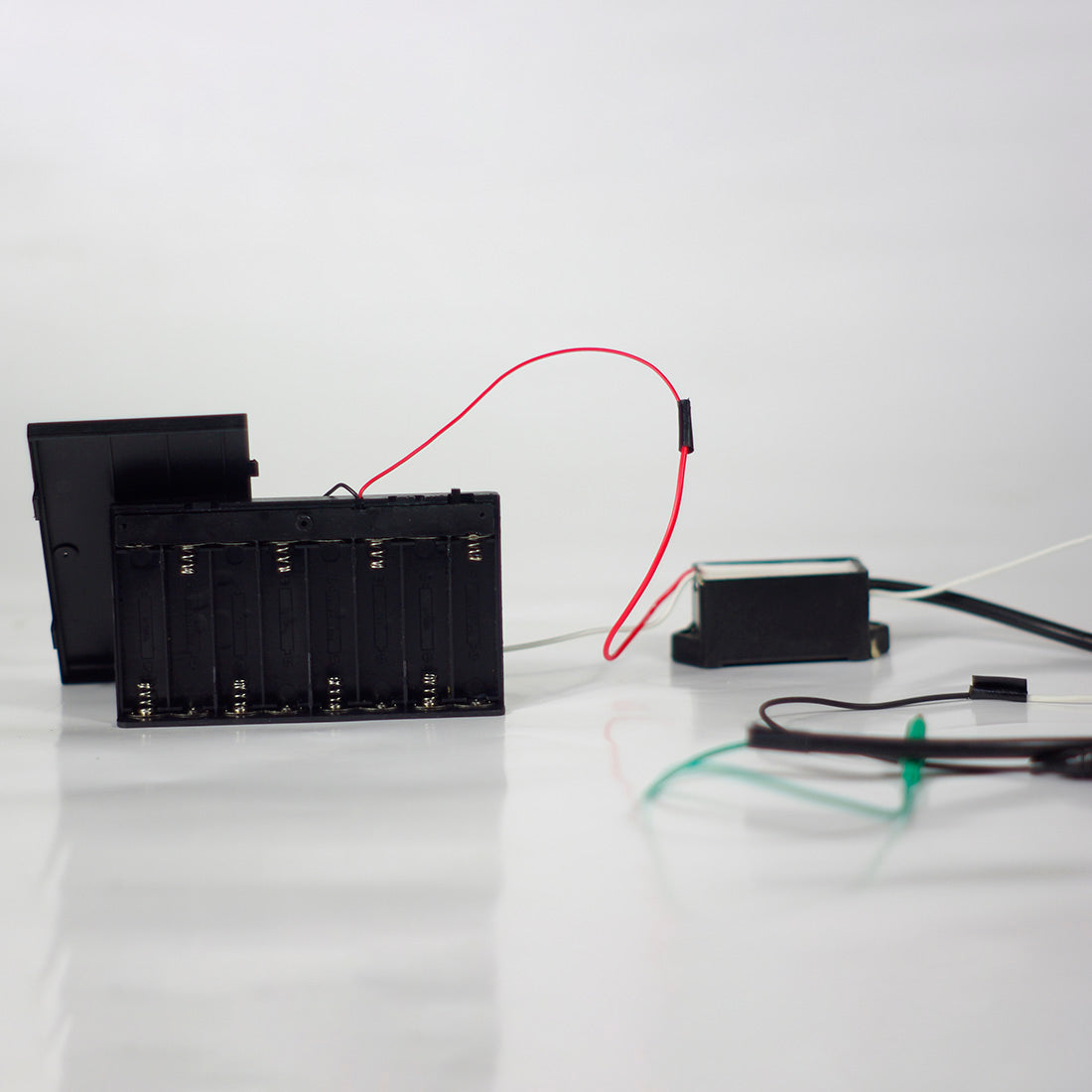 HelloWorld7-Pulse Jet Engine Micro Valve-Controlled RC Gasoline Internal Combustion Model RTR