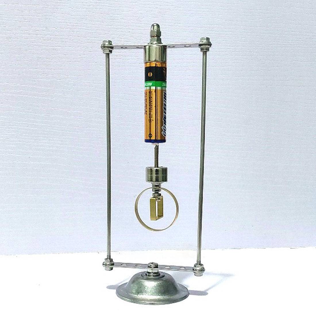 HelloWorld7-Electromagnet Self Rotating Fan Model Magnet Tricks